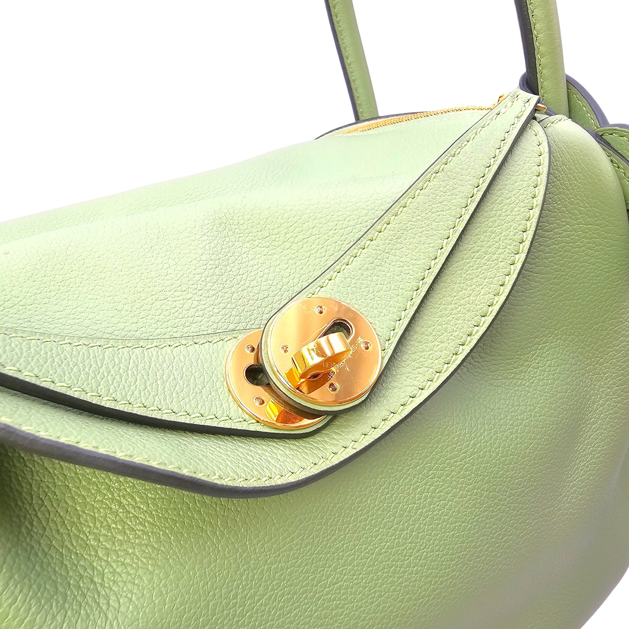 Lindy 26 Vert Criquet in Evercolor Gold hardware CL2604-20899 14