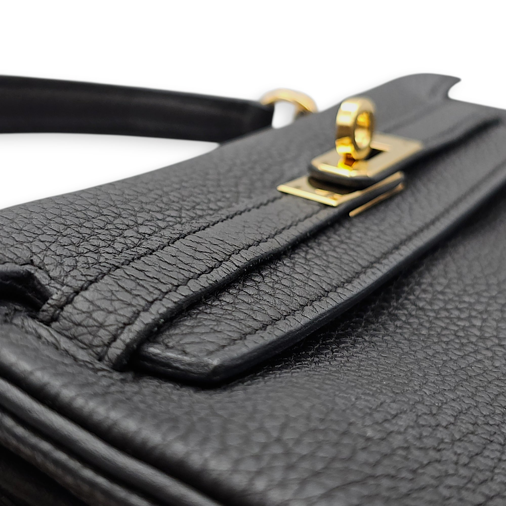 Kelly 25 Black in Togo Gold hardware
