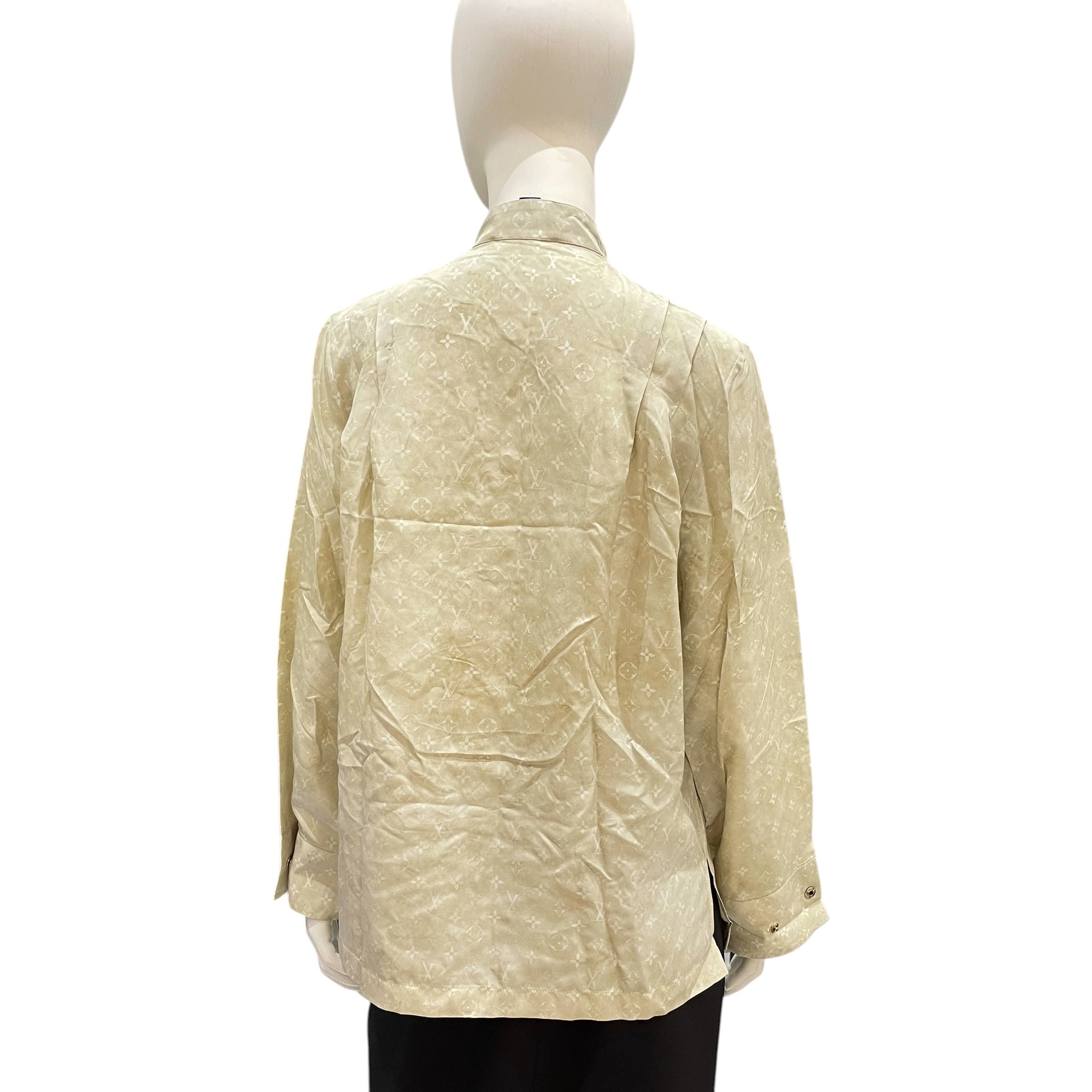 LV Monogram Shirt 34 Vanilla Ready-To-Wear in Silk Gold hardware CL2604-20914 2