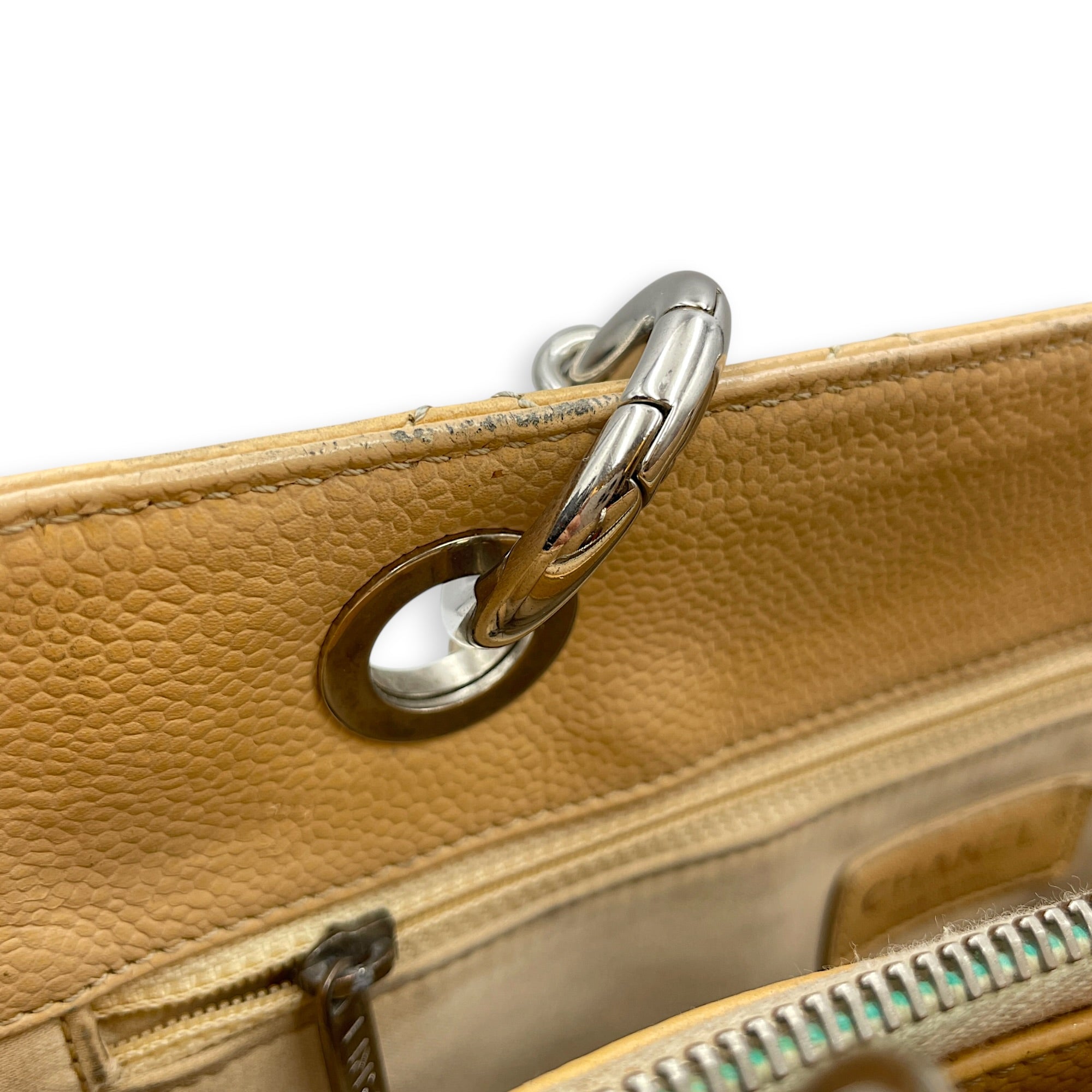 GST Beige Shoulder Bag in Caviar Leather Silver hardware CL2604-21009 14