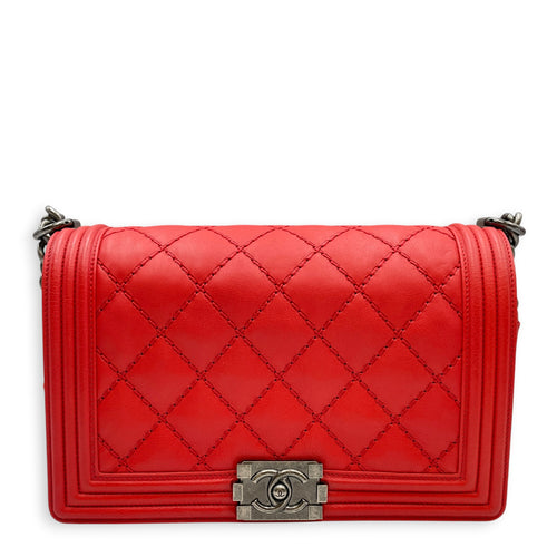Medium Le Boy Size 27 cm Red Shoulder Bag in Lambskin Ruthenium hardware