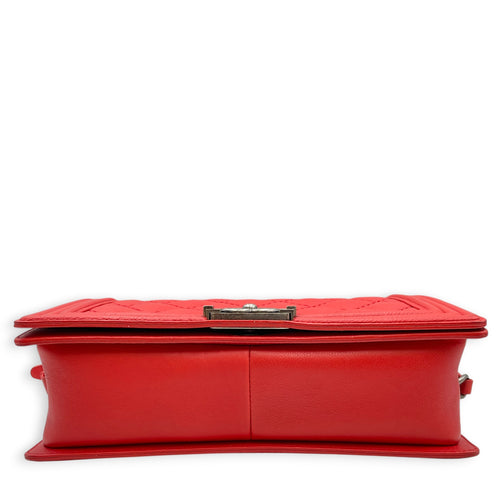 Medium Le Boy Size 27 cm Red Shoulder Bag in Lambskin Ruthenium hardware