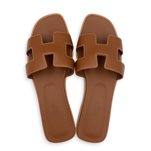 Oran 36.5 Gold Sandals in Calfskin