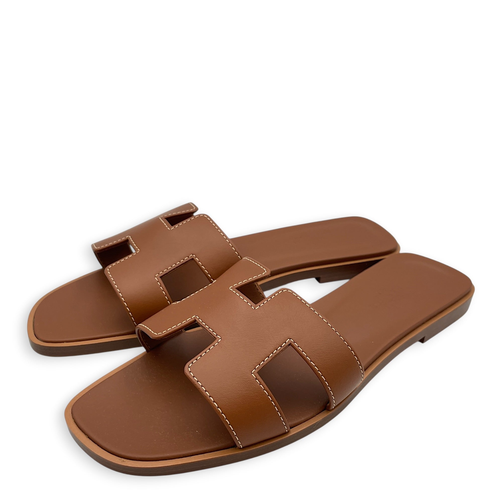 Oran 36.5 Gold Sandals in Calfskin