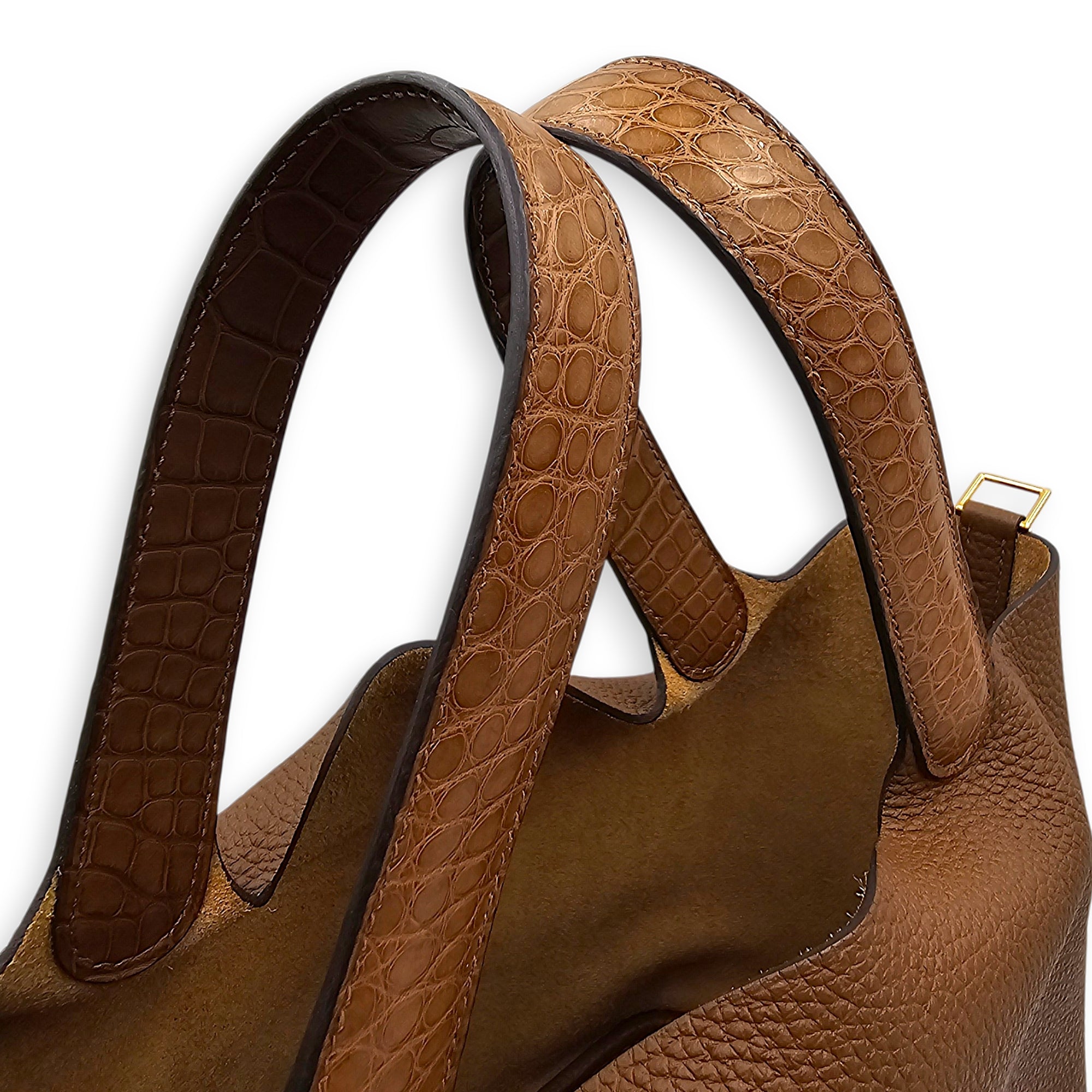 Picotin Touch 22 Alezan in Clemence/Matte Alligator Gold hardware