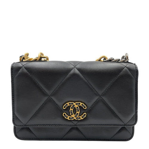 C19 Black Wallet On Chain in Lambskin Mixed hardware CL2605-21176 1