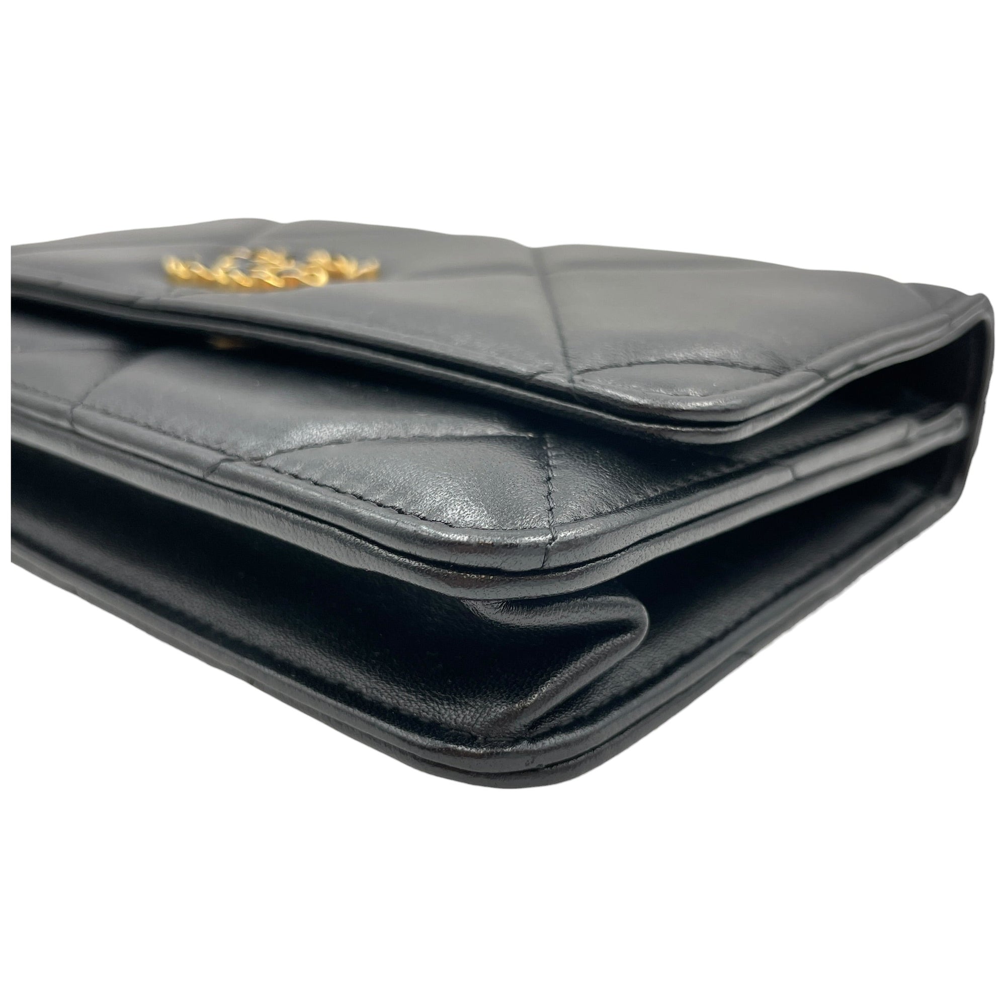 C19 Black Wallet On Chain in Lambskin Mixed hardware CL2605-21176 11