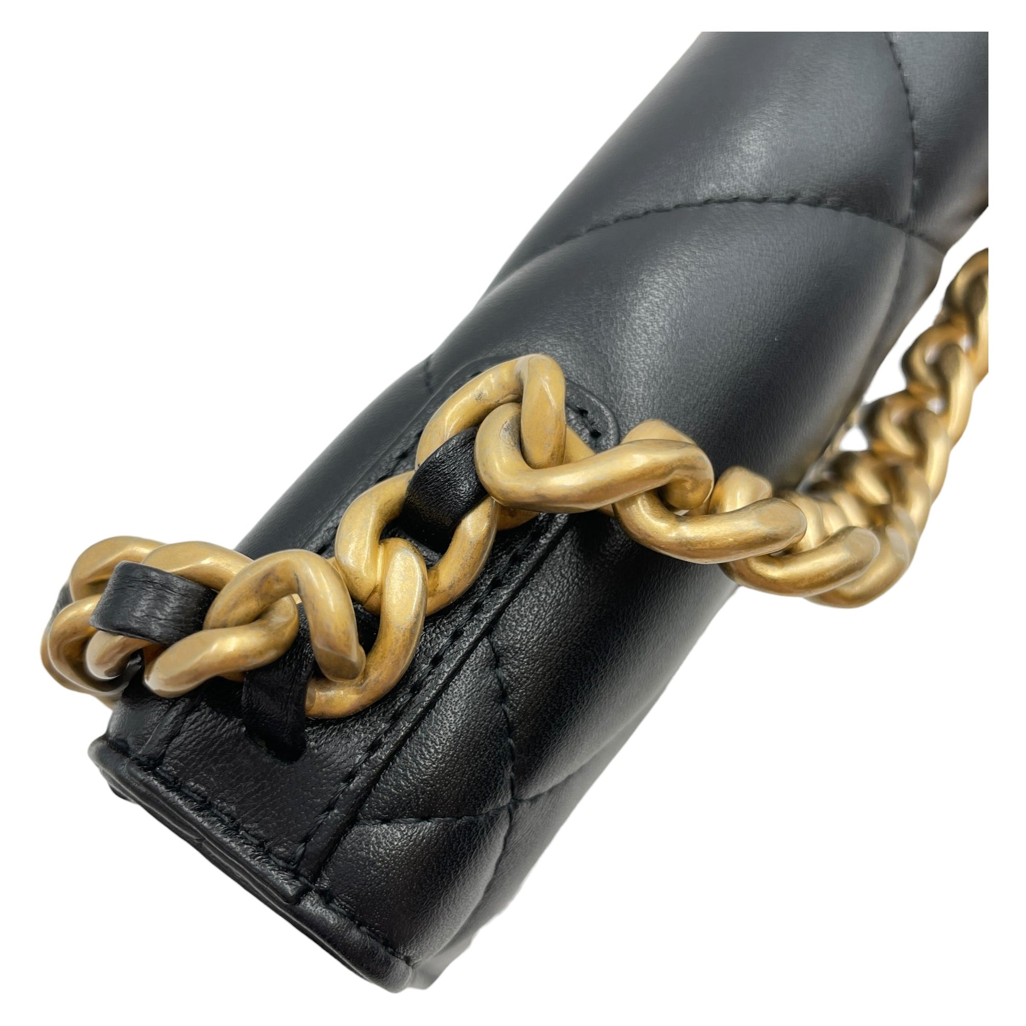 C19 Black Wallet On Chain in Lambskin Mixed hardware CL2605-21176 13