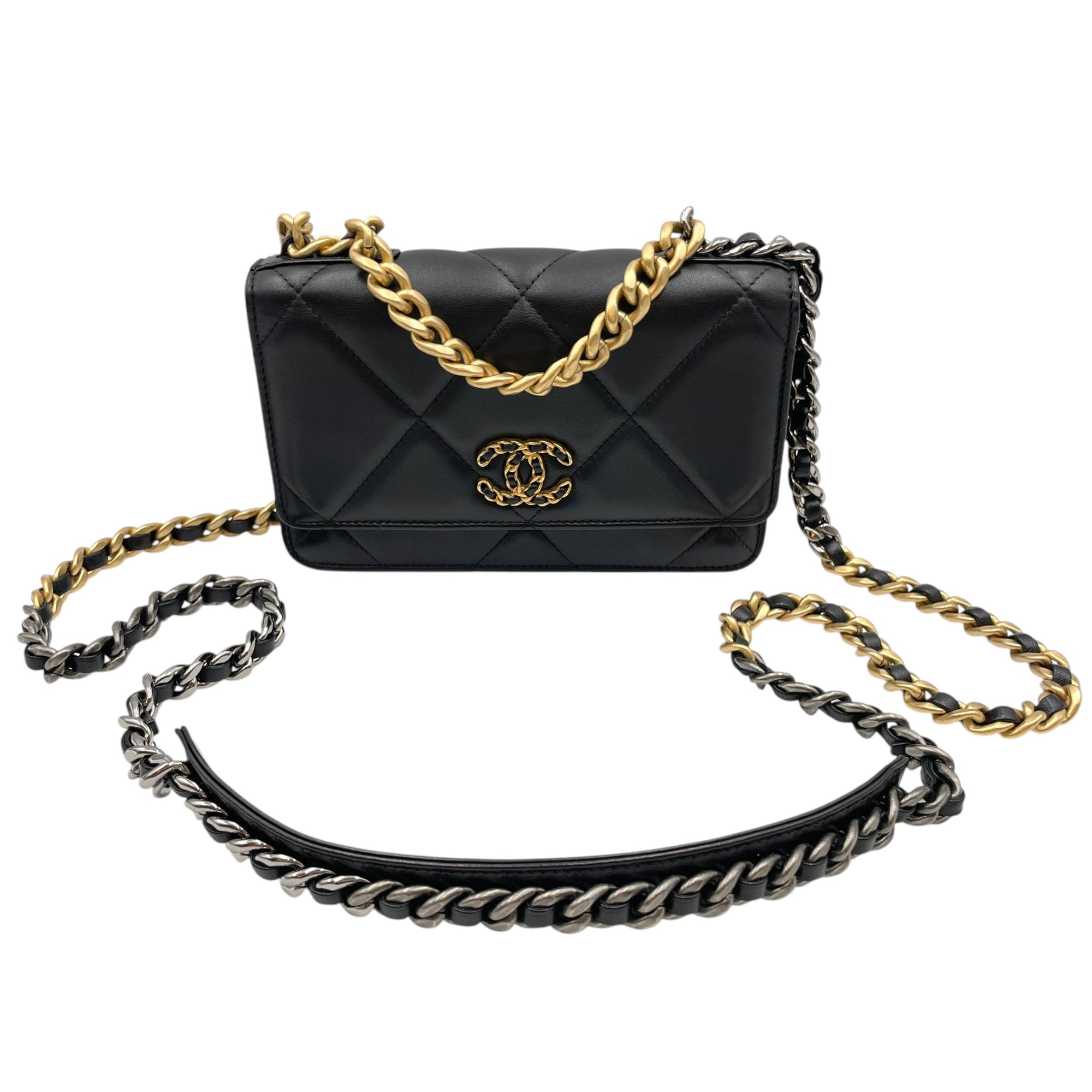 C19 Black Wallet On Chain in Lambskin Mixed hardware CL2605-21176 7