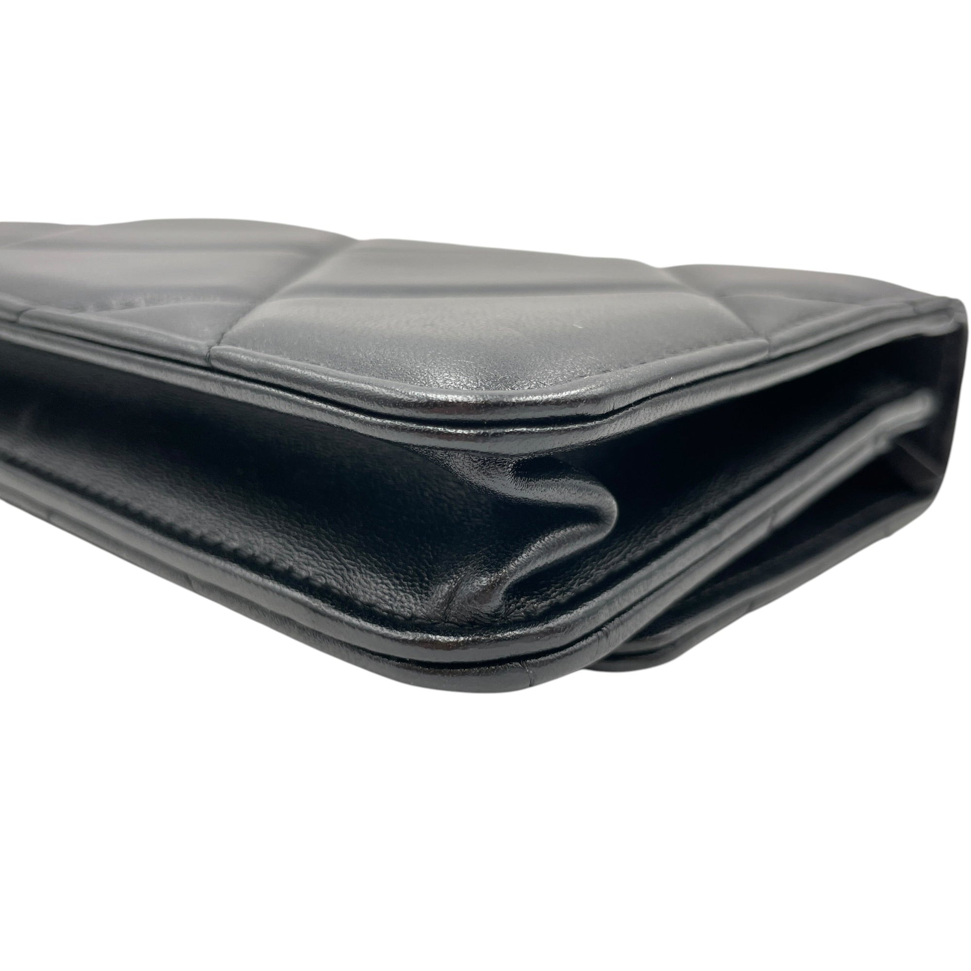 C19 Black Wallet On Chain in Lambskin Mixed hardware CL2605-21176 9
