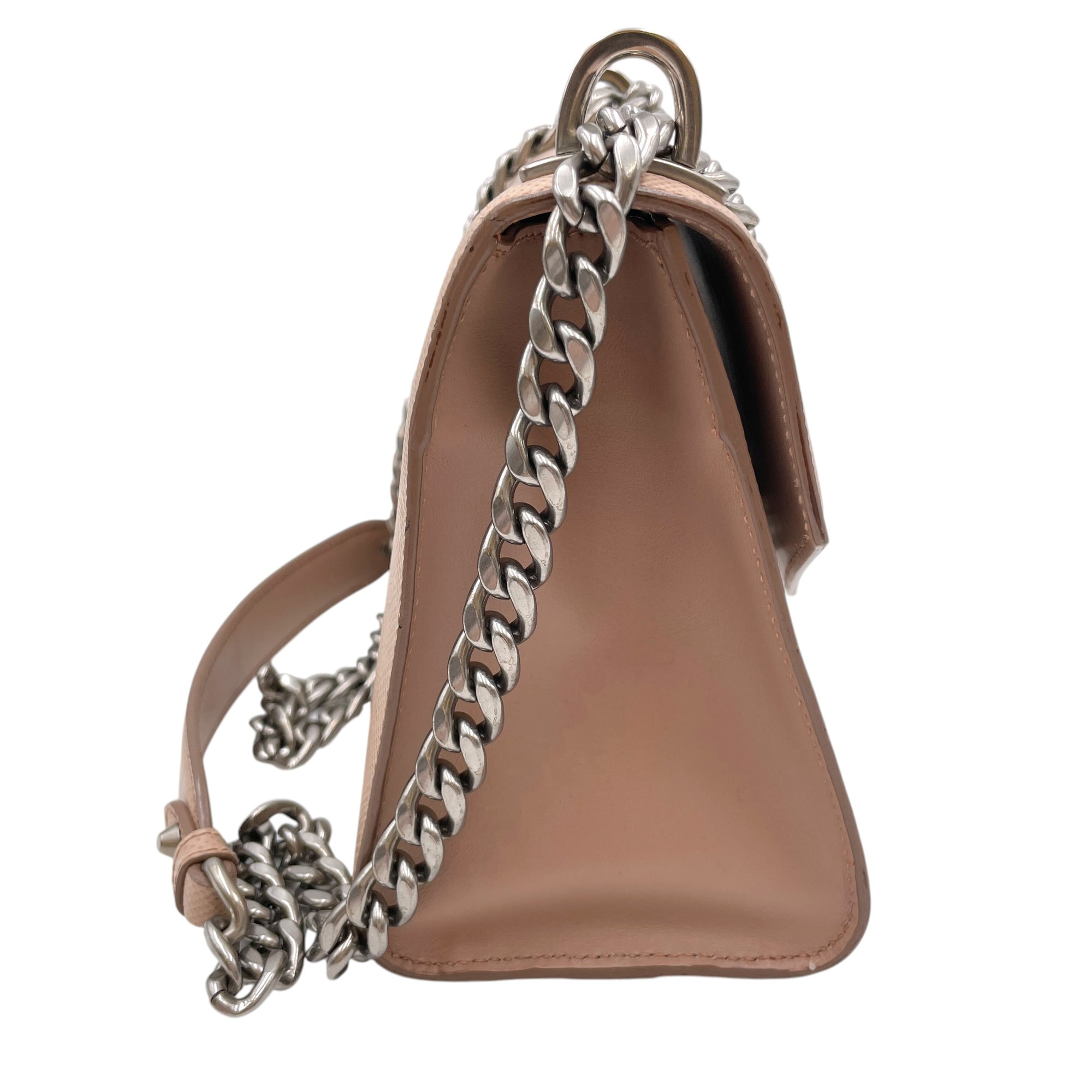 Cuir Monochrome Chain Beige Crossbody Bag in Saffiano Leather Silver hardware