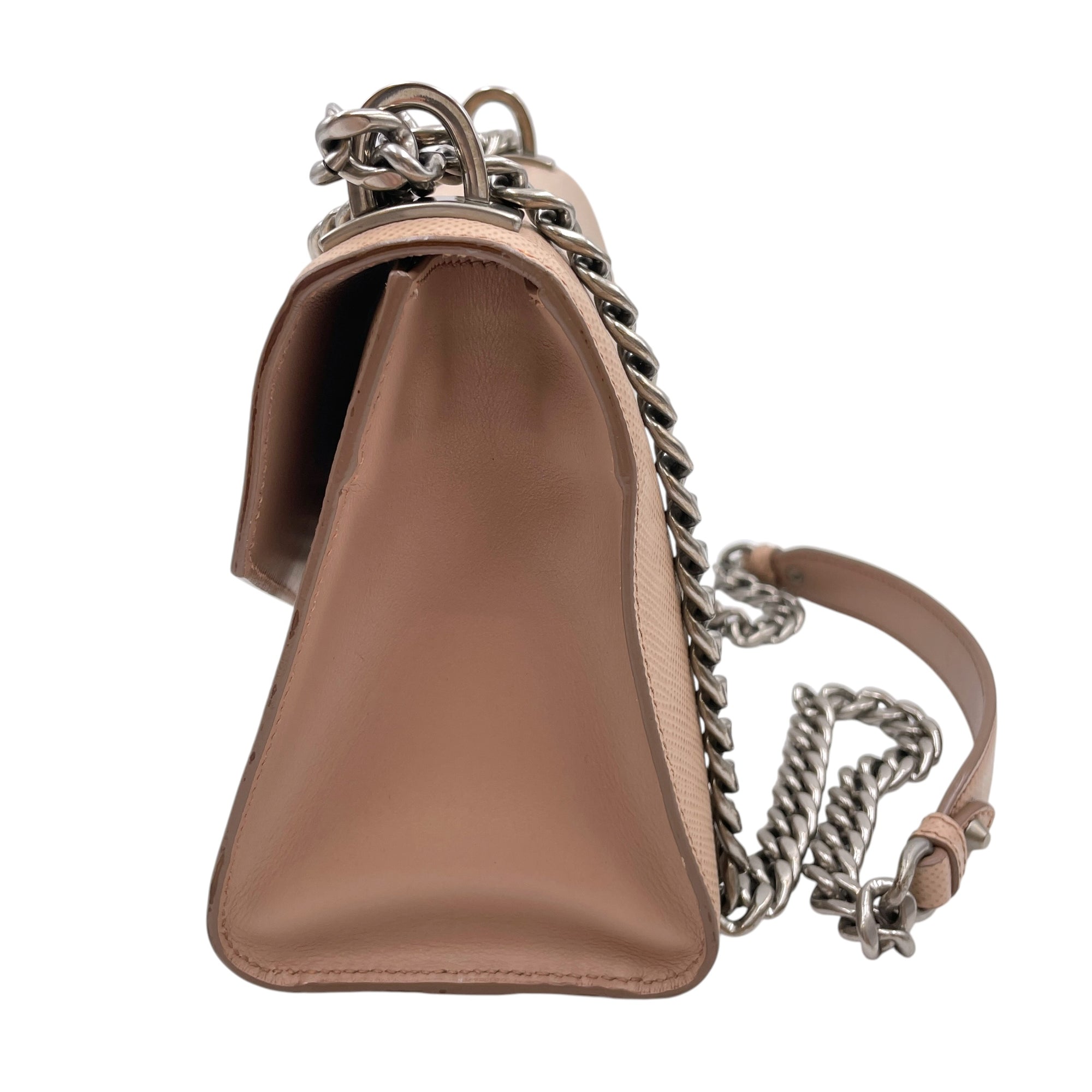Cuir Monochrome Chain Beige Crossbody Bag in Saffiano Leather Silver hardware