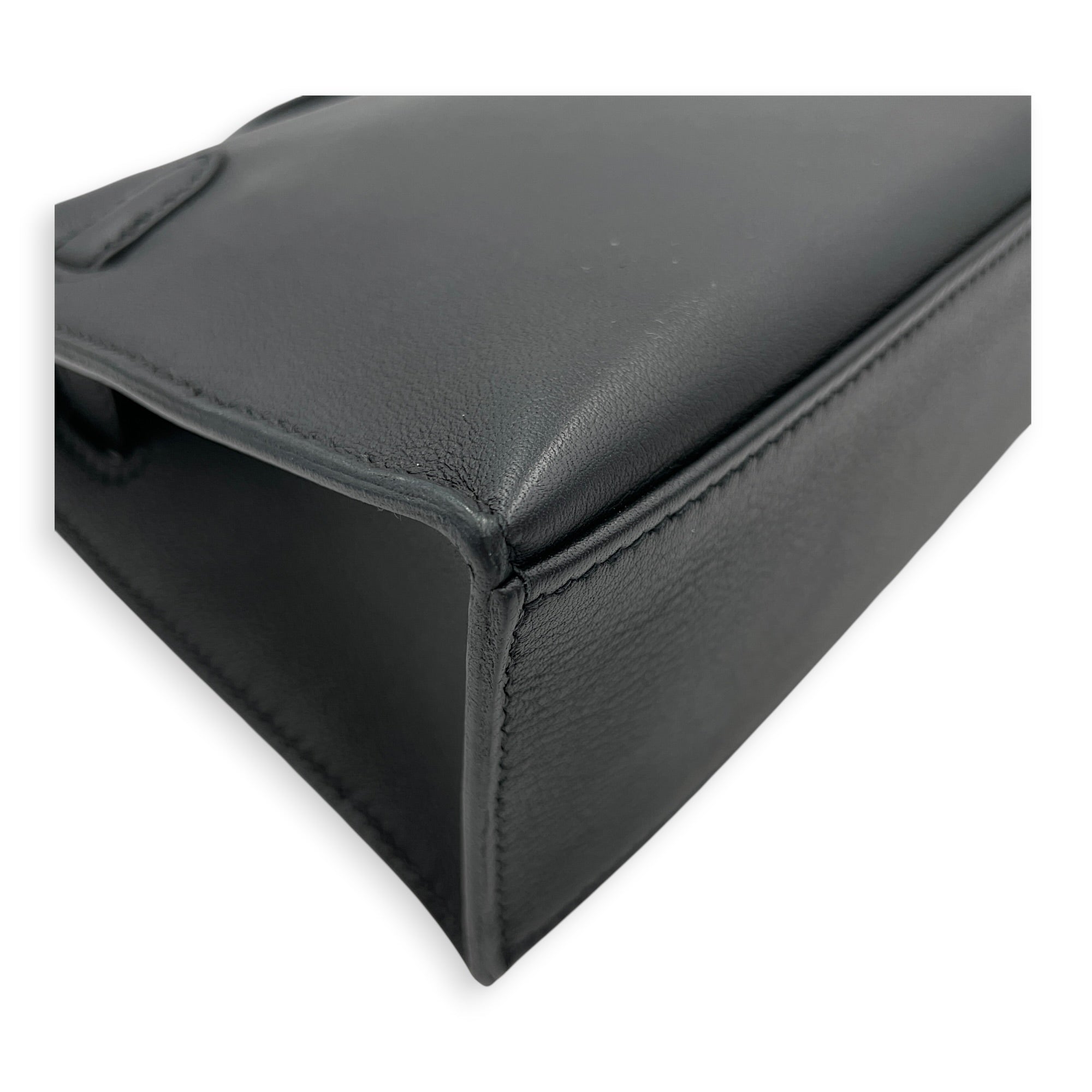 Kelly Pochette Black in Swift Gold hardware