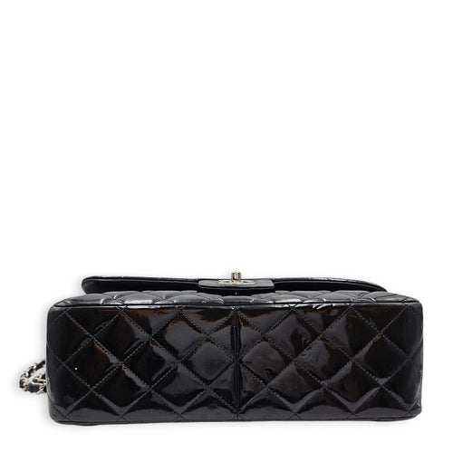 Classic Double Flap Jumbo Black Shoulder Bag in Patent Leather Silver hardware