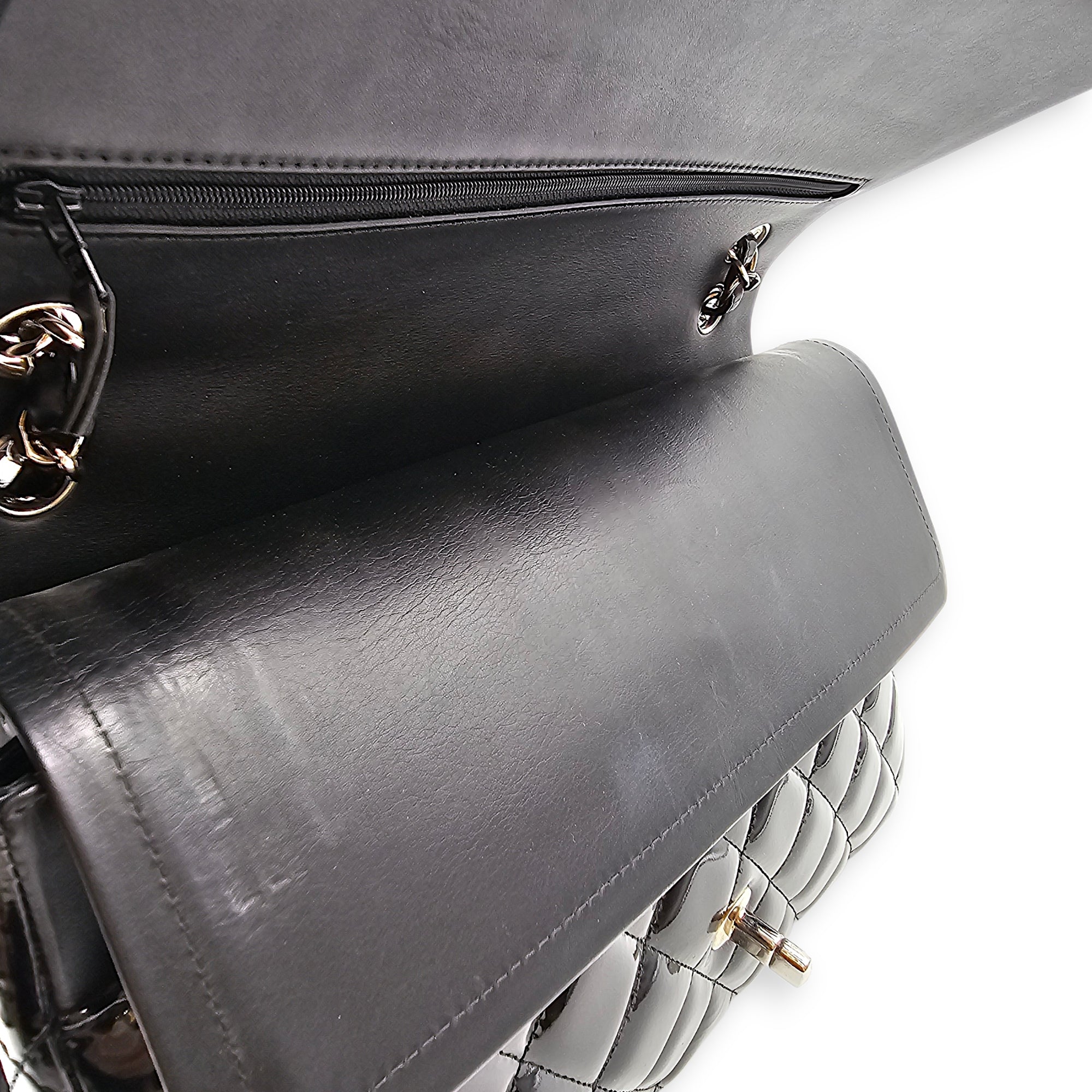Classic Double Flap Jumbo Black Shoulder Bag in Patent Leather Silver hardware