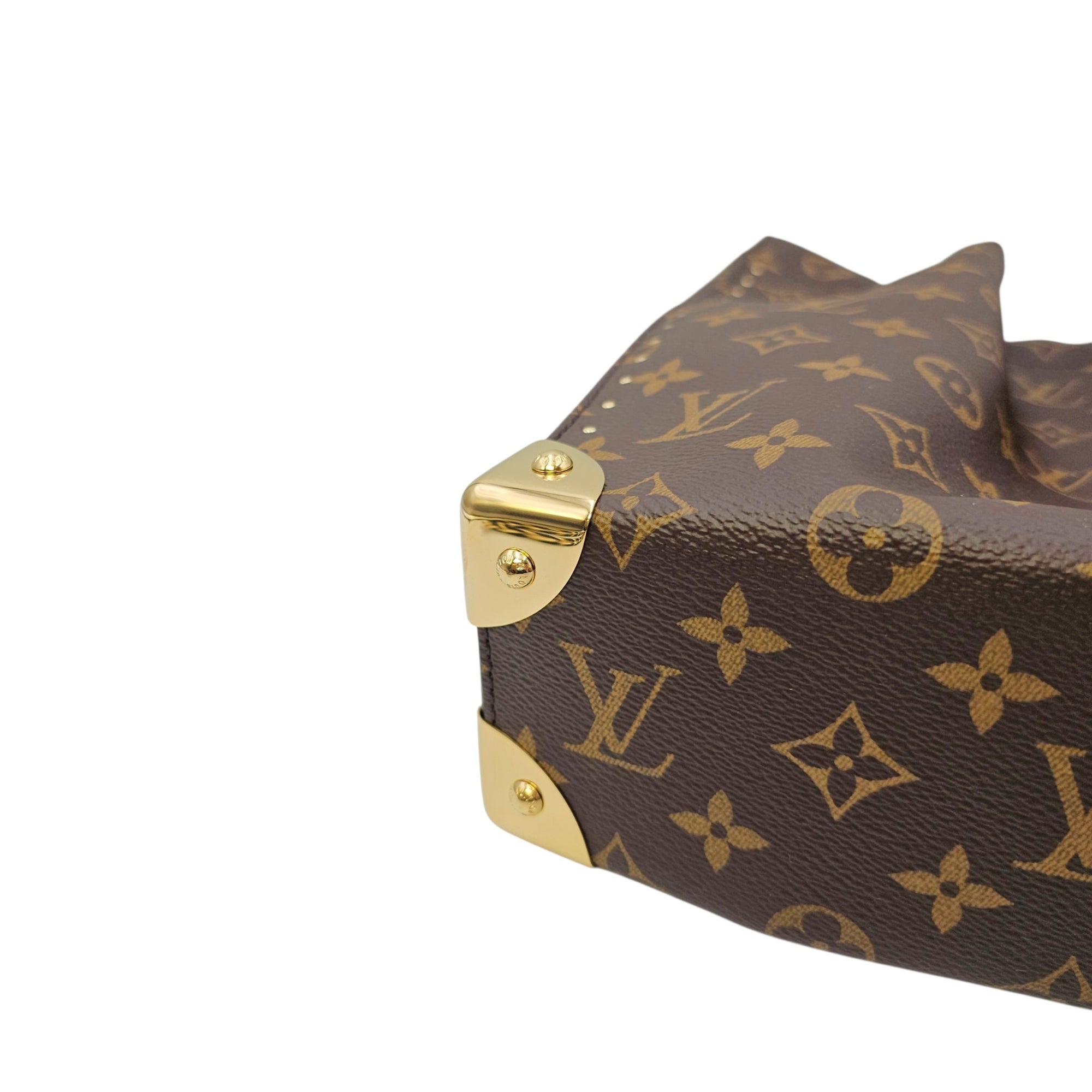 Noe Trunk PM Brown Shoulder Bag in Monogram Coated Canvas Gold hardware CL2605-21302 10