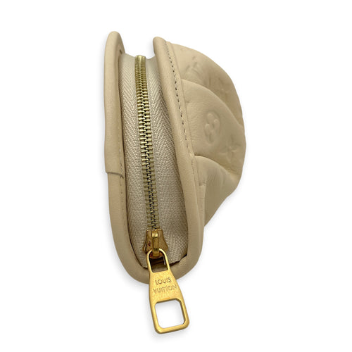 Gyoza Pouch Beige Coin Purse in Calfskin Gold hardware