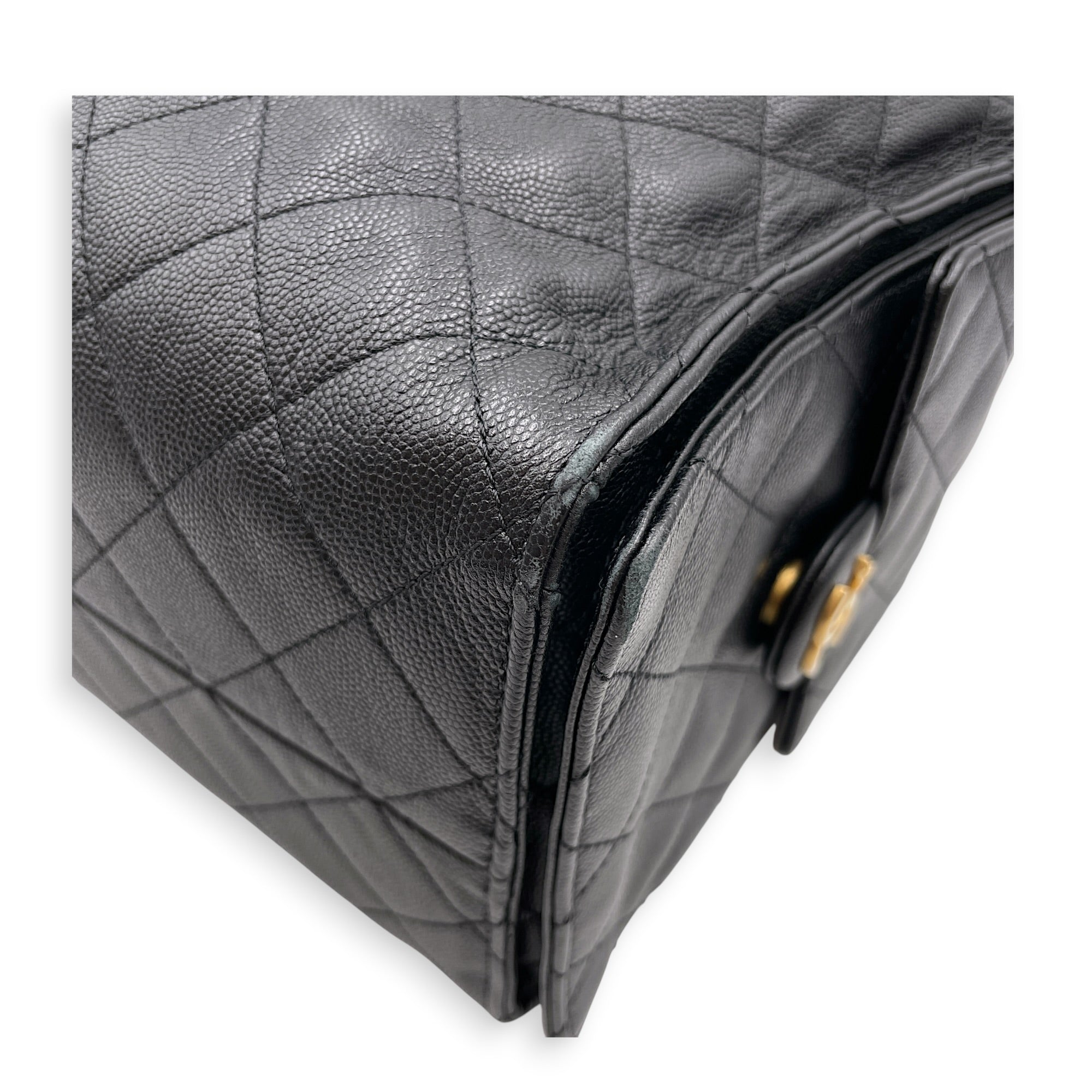 C25 Medium Black Shoulder Bag in Caviar Leather Gold hardware CL2605-21317 8
