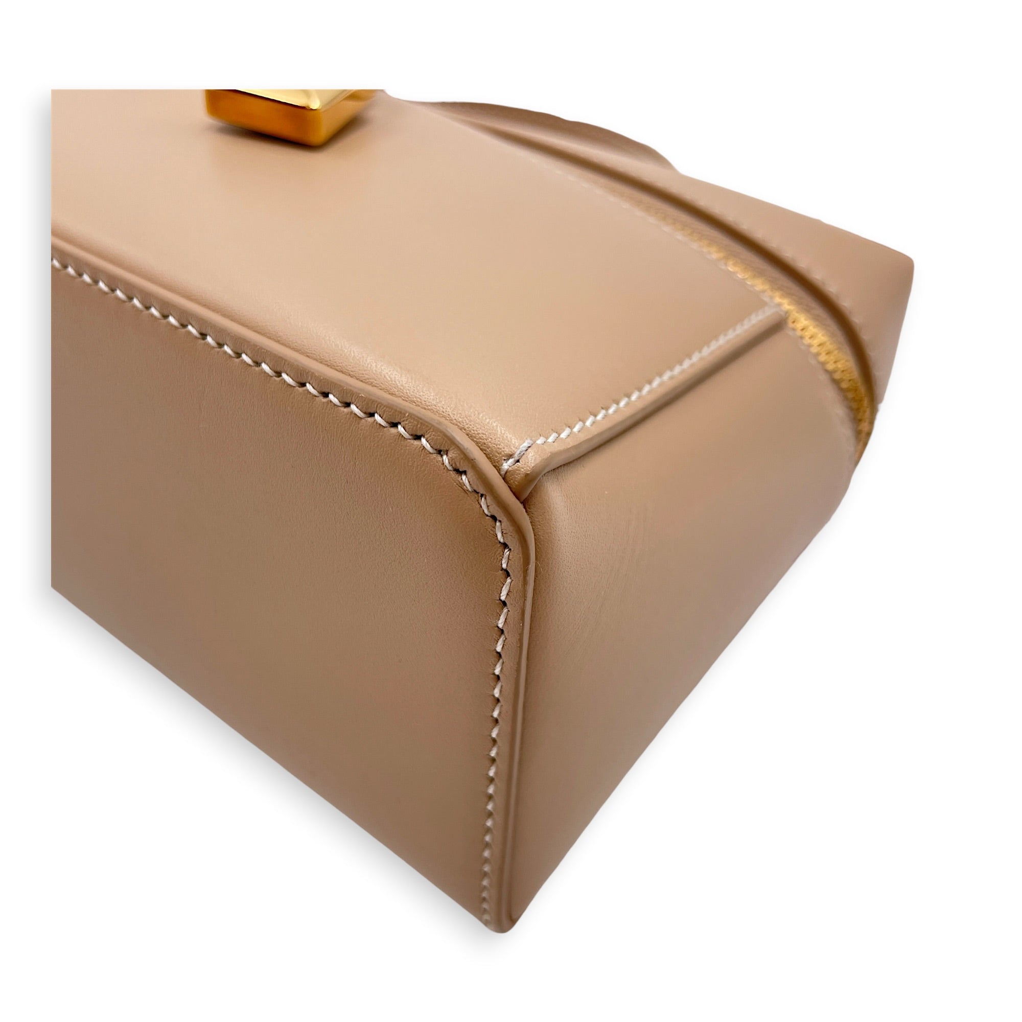 Extra Pocket L23 Beige Crossbody Bag in Calfskin Gold hardware