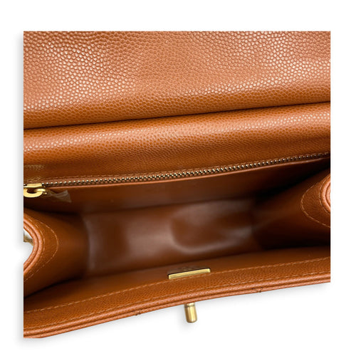 Seasonal Brown Backpack in Caviar Leather Gold hardware CL2605-21322 6