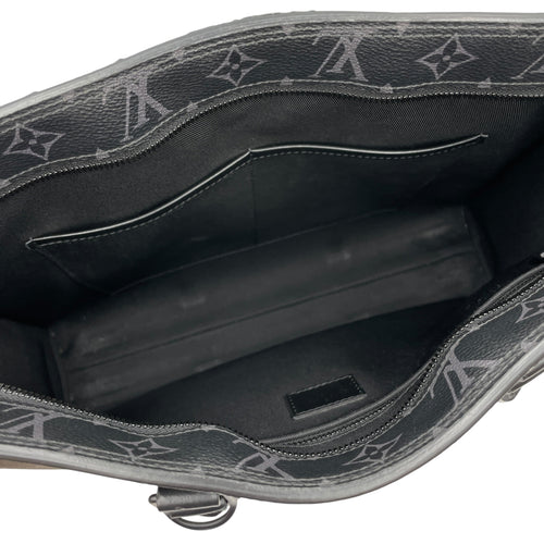 Sac Plat Eclipse Horizontal Zipper Grey Top Handle Bag in Monogram Coated Canvas Ruthenium-finish Brass hardware CL2605-21341 3