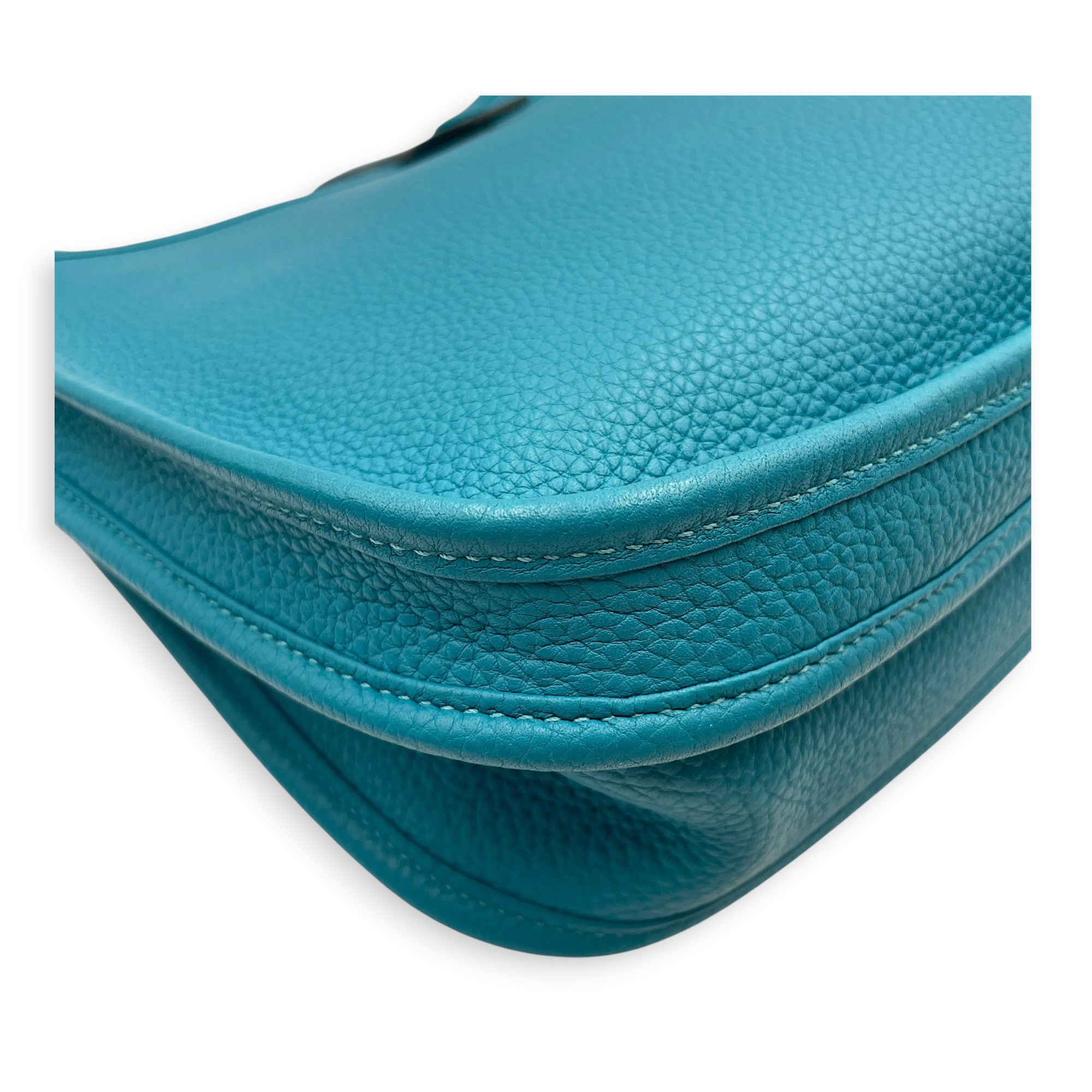 Evelyne III 29 Turquoise in Clemence Palladium hardware
