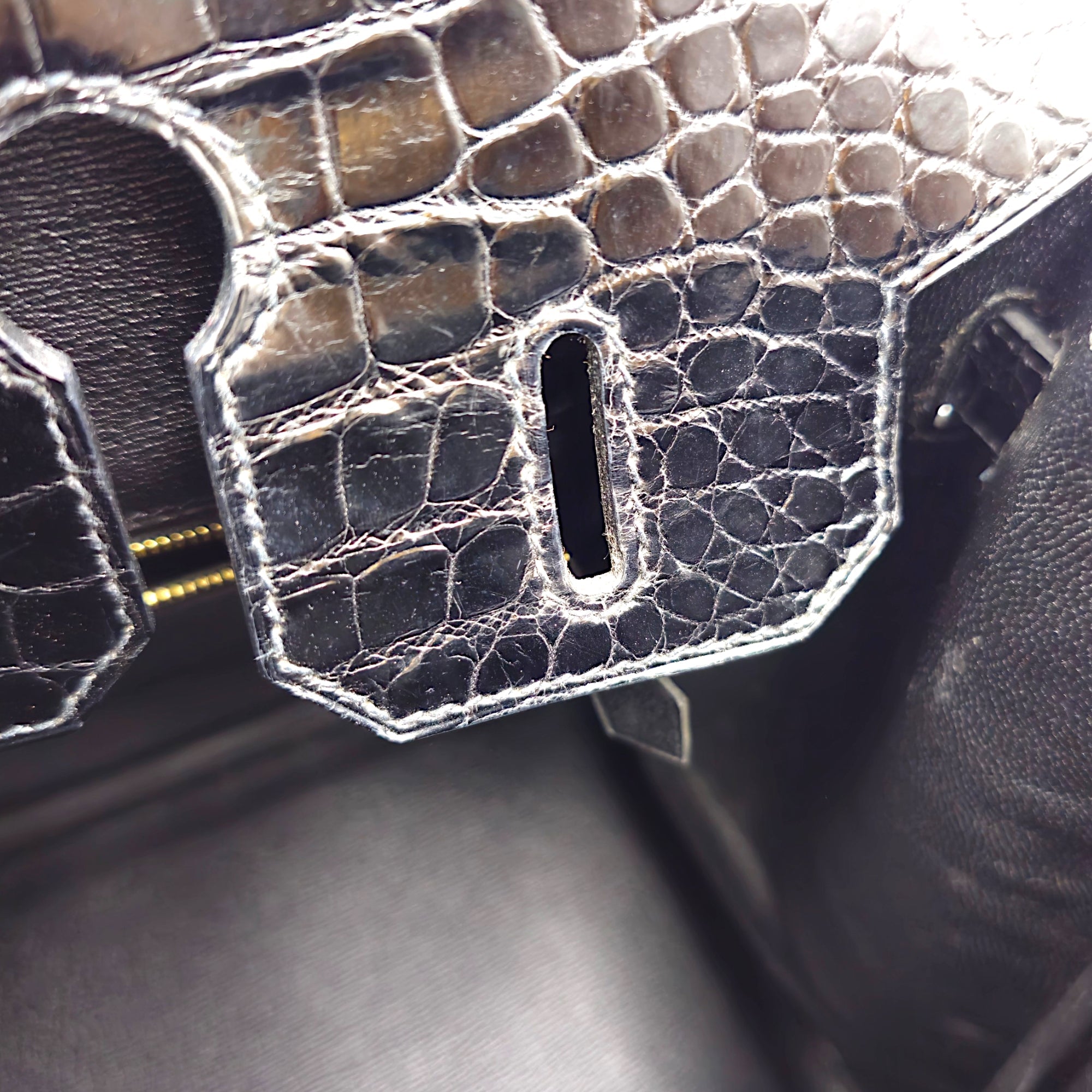 Birkin 30 Black in Shiny Porosus Gold hardware CL2605-21392 7