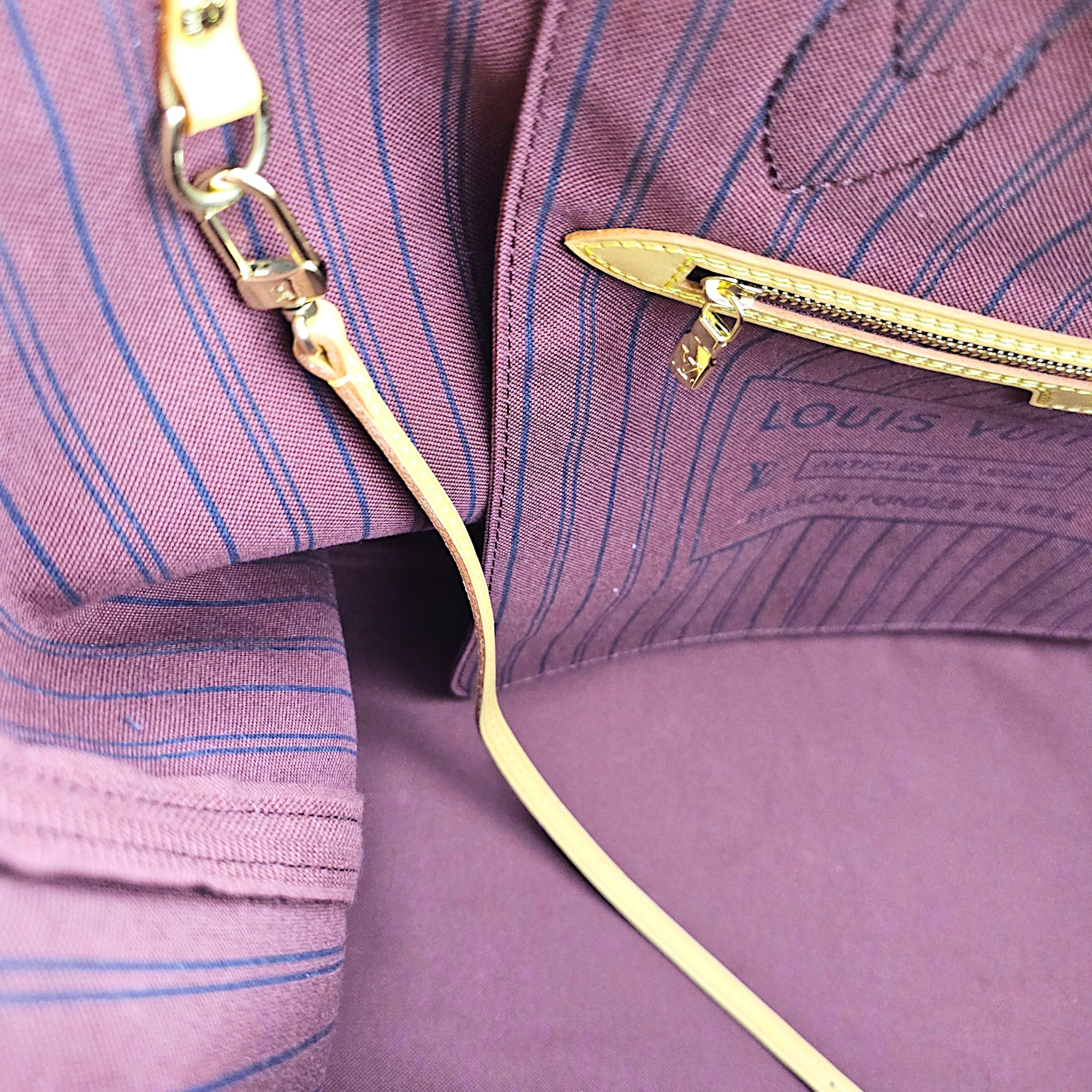 Neverfull GM Flight Mode Beige Shoulder Bag in Canvas Gold hardware