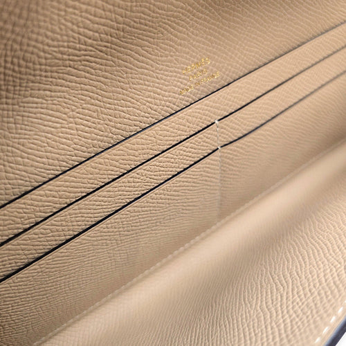 Maillon To Go Trench Wallet in Epsom Gold hardware CL2605-21421 3