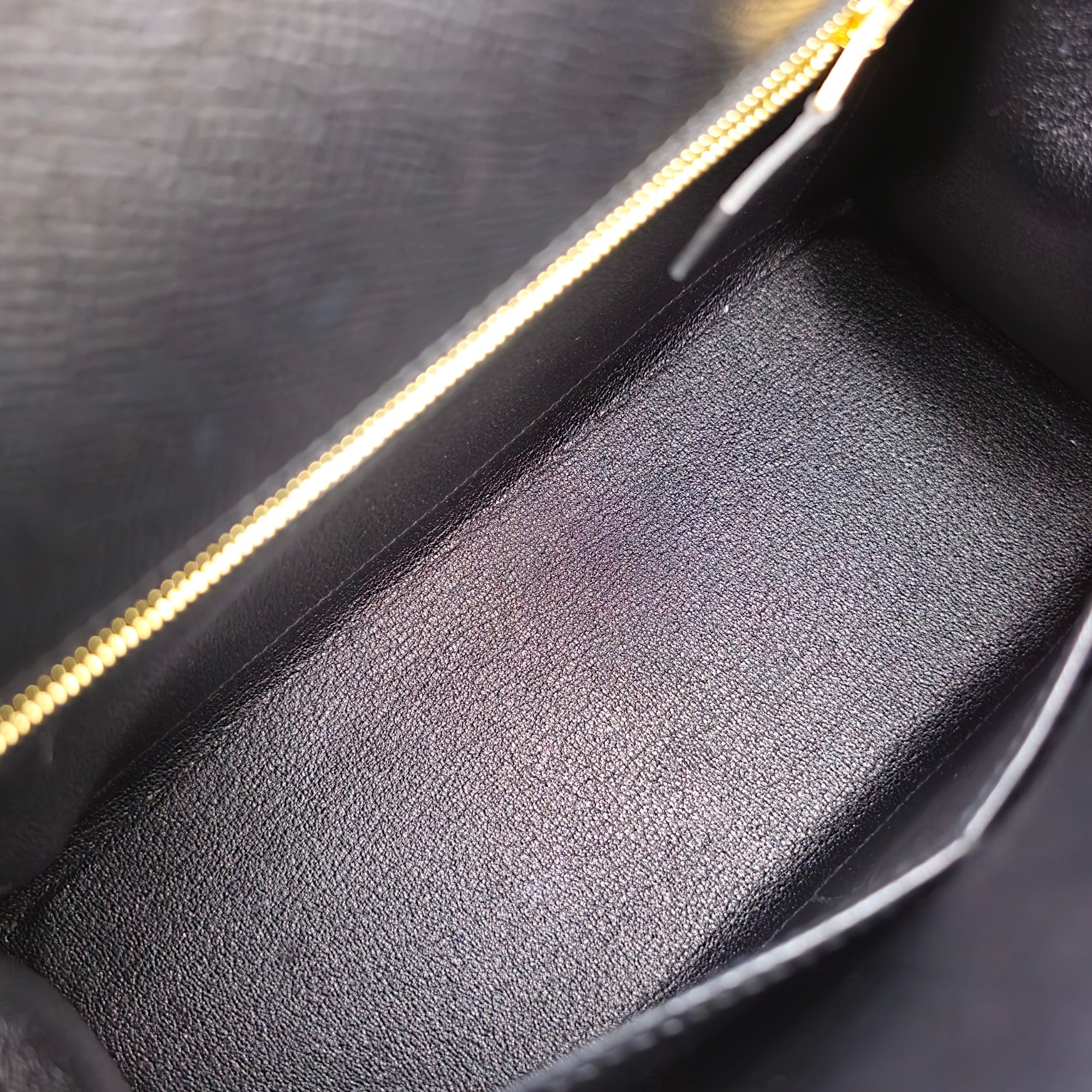 Sellier Kelly 28 Black in Epsom Gold hardware CL2605-21432 6