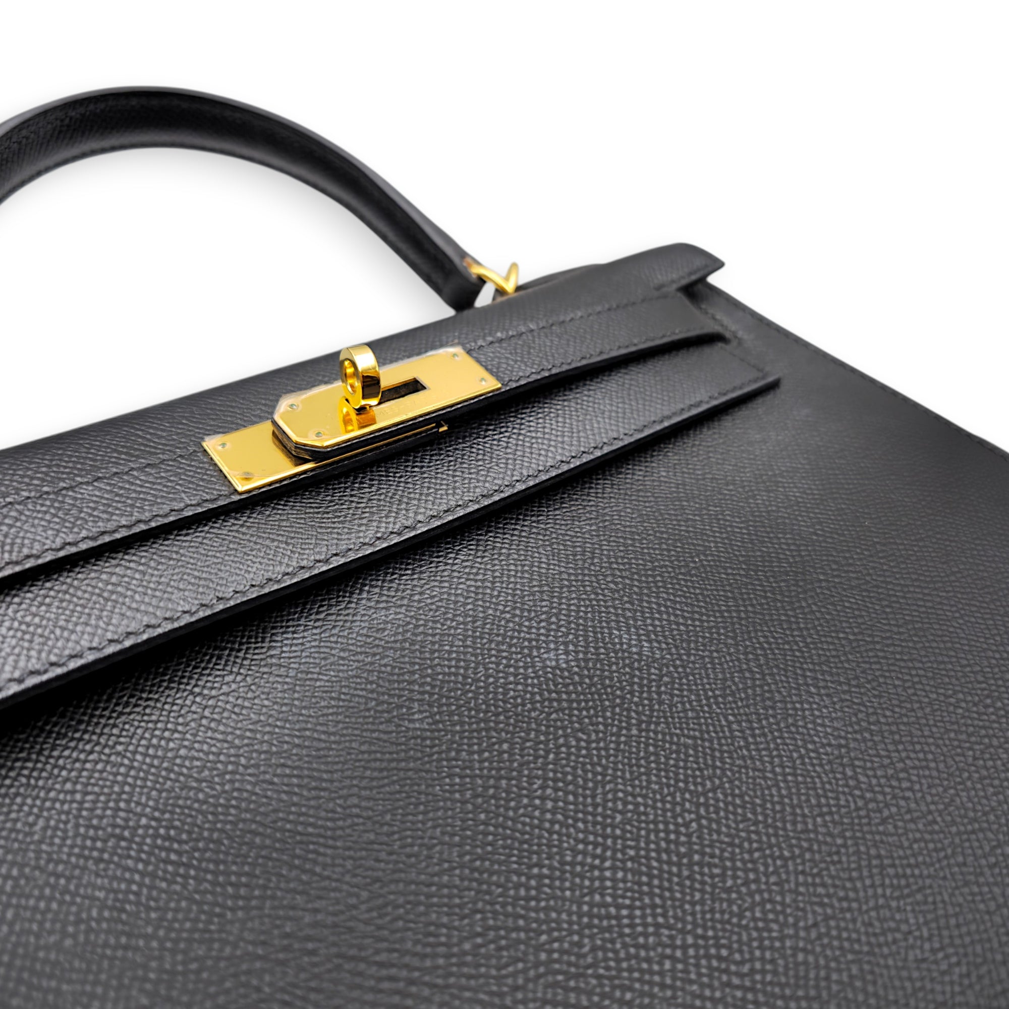 Sellier Kelly 28 Black in Epsom Gold hardware