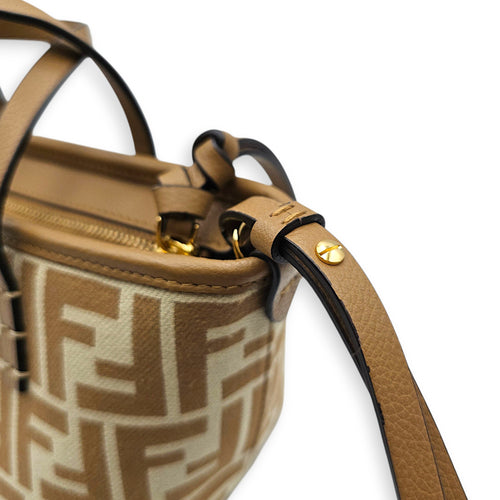 Mini Roll FF Jacquard 15  m Beige Top Handle Bag in Canvas Gold hardware