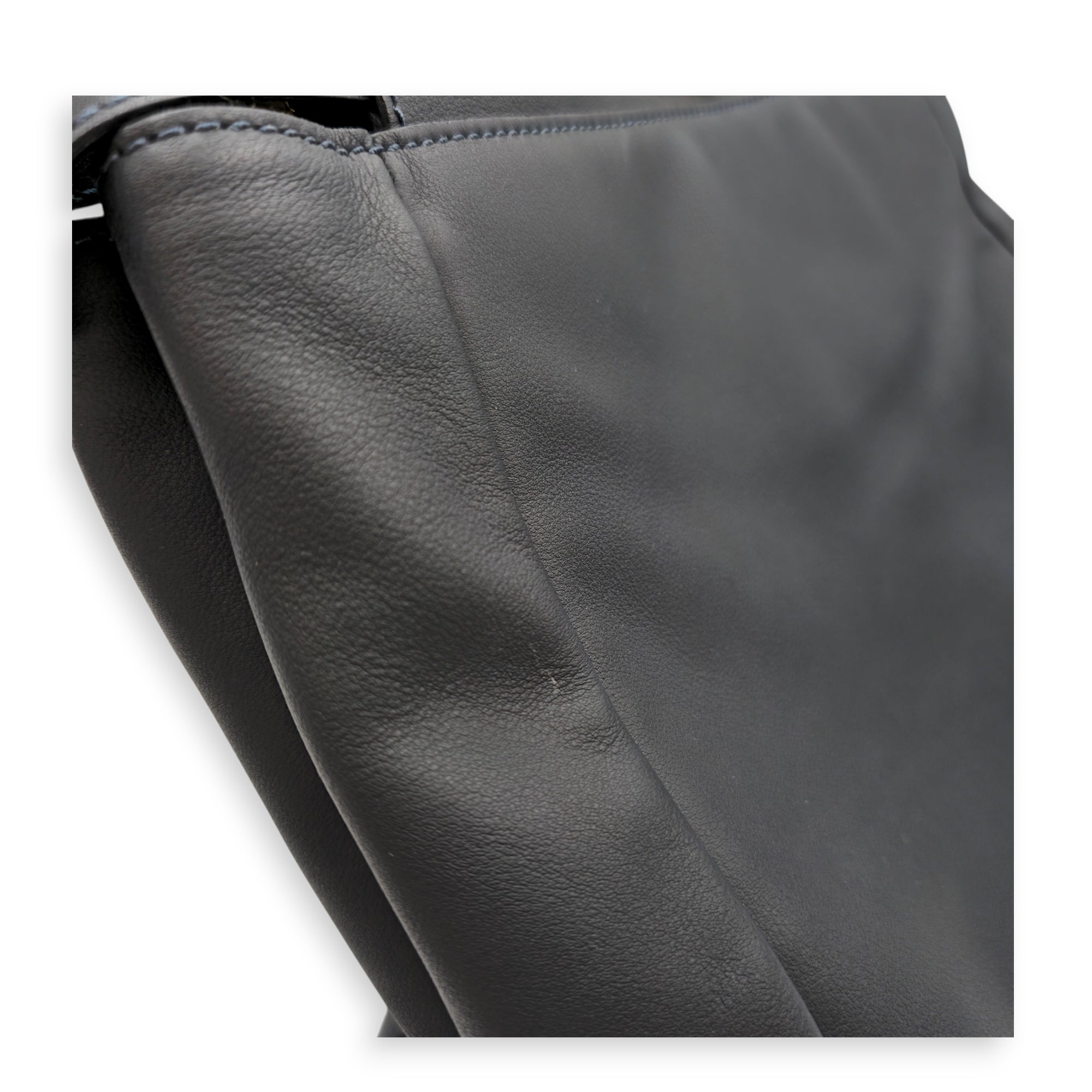 Peekaboo 40cm Blue Shoulder Bag in Calfskin Gold hardware CL2605-21474 15