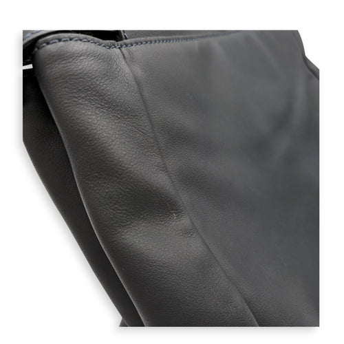 Peekaboo 40cm Blue Shoulder Bag in Calfskin Gold hardware CL2605-21474 15