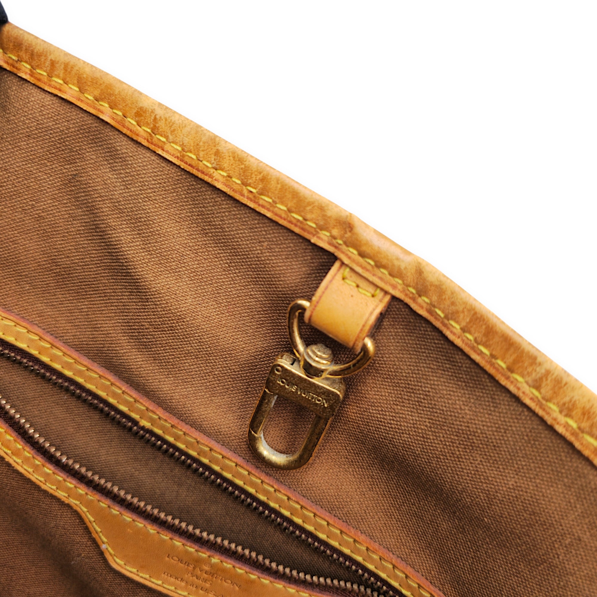 Batignolles Horizontal 39 Brown Shoulder Bag in Canvas Gold hardware