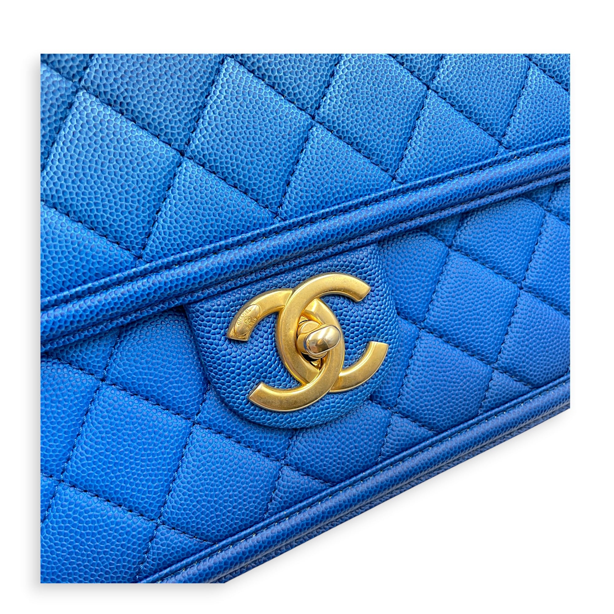 Quilted Sunset on the Sea Flap 25 Blue Shoulder Bag in Caviar Leather Gold hardware