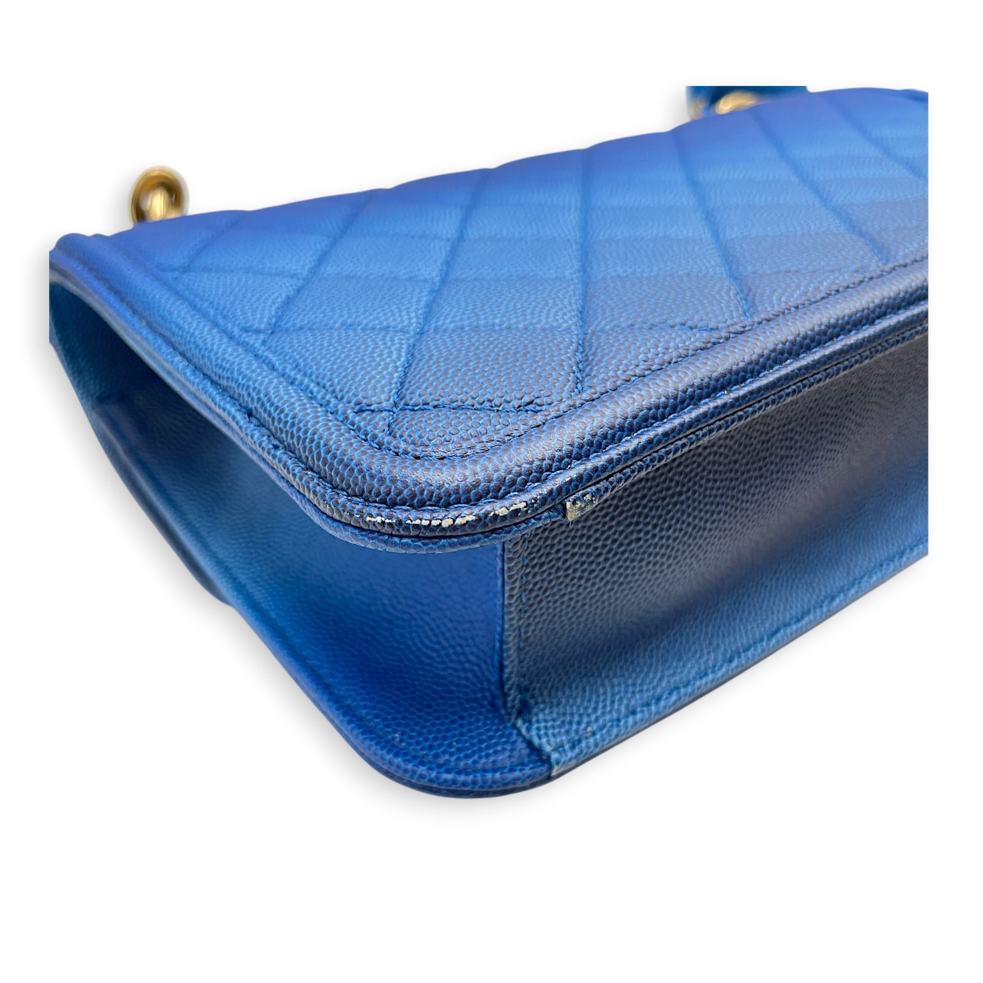 Quilted Sunset on the Sea Flap 25 Blue Shoulder Bag in Caviar Leather Gold hardware