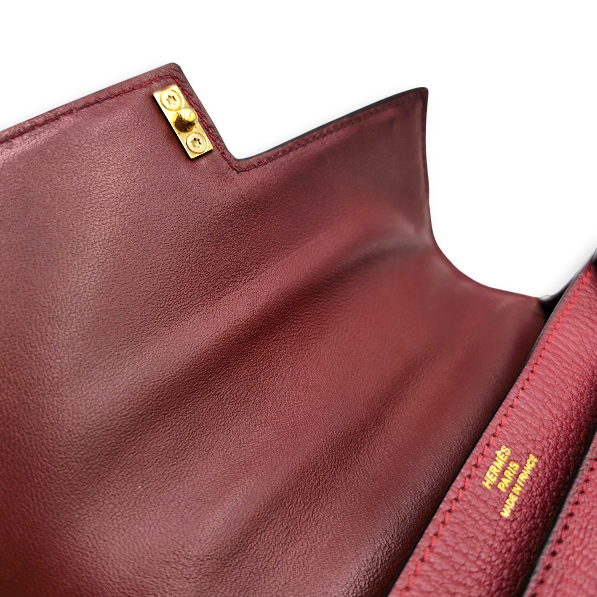 Verrou Chaine Mini Rouge H in Chevre Mysore Permabrass hardware CL2605-21575 8