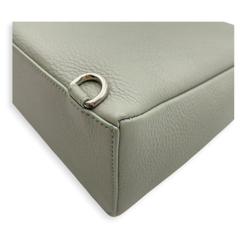 L23.5 Green Backpack in Calfskin Silver hardware CL2605-21605 10