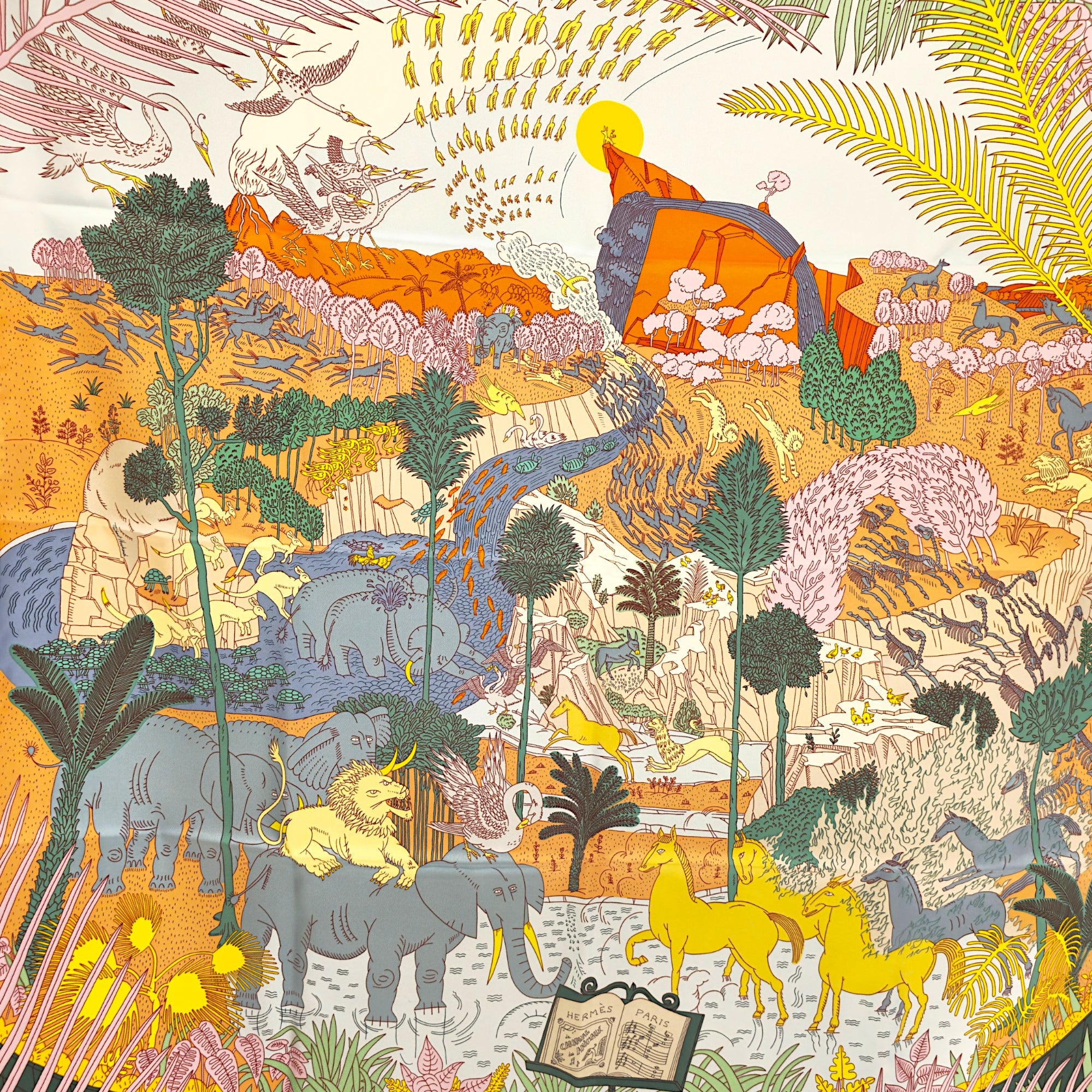 Le Carnaval des Animaux Scarf 90 Jaune/Multi Scarf