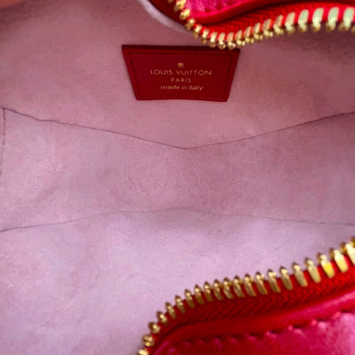Lipstick Red Monogram Heart on Chain Red Crossbody Bag in Calfskin Gold hardware CL2605-21618 7