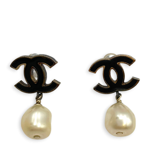 CC Dangling Earrings Black in Enamel and Pearl Gold hardware CL2605-21629 1