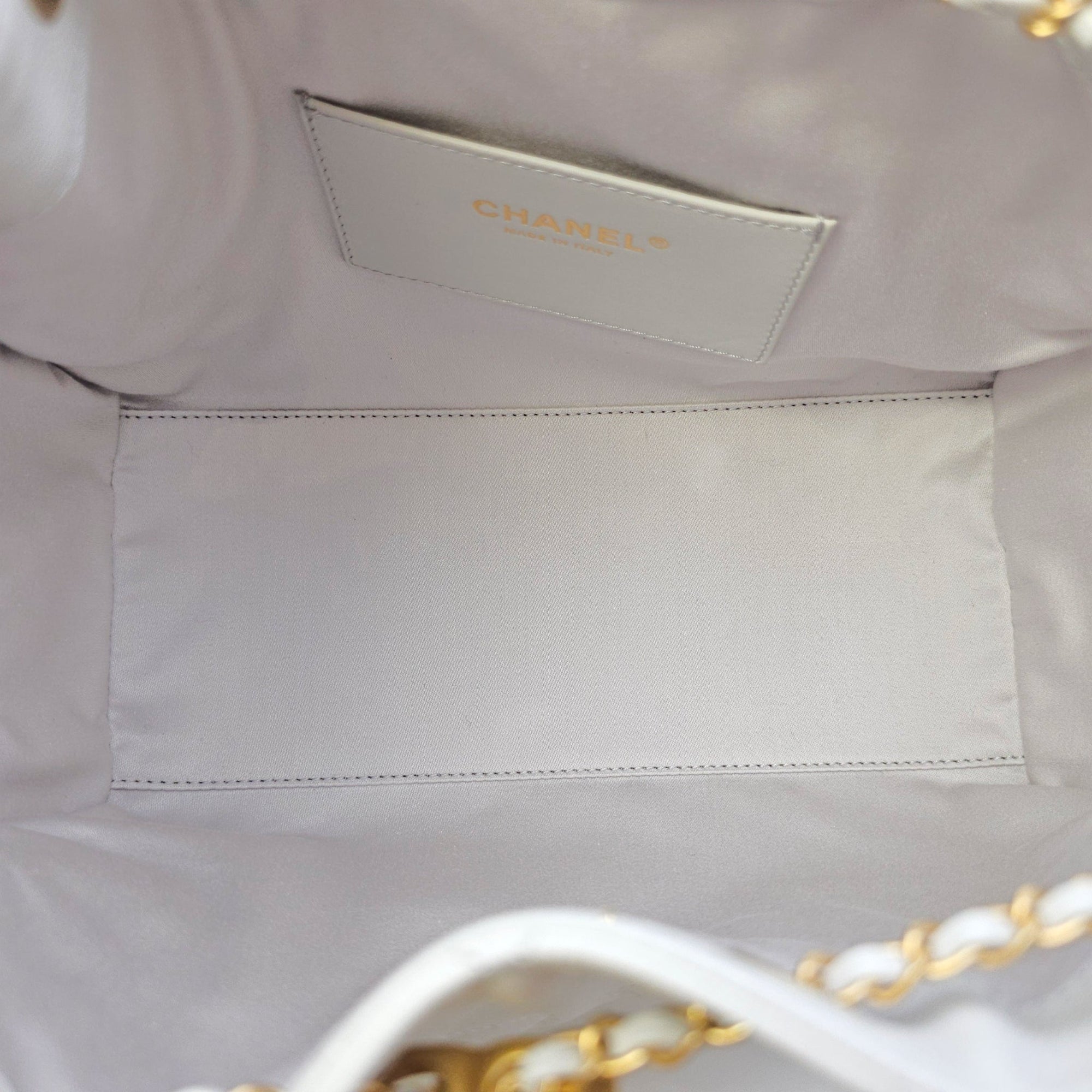 C25 Small Grey Shoulder Bag in Caviar Leather Gold hardware CL2605-21731 6