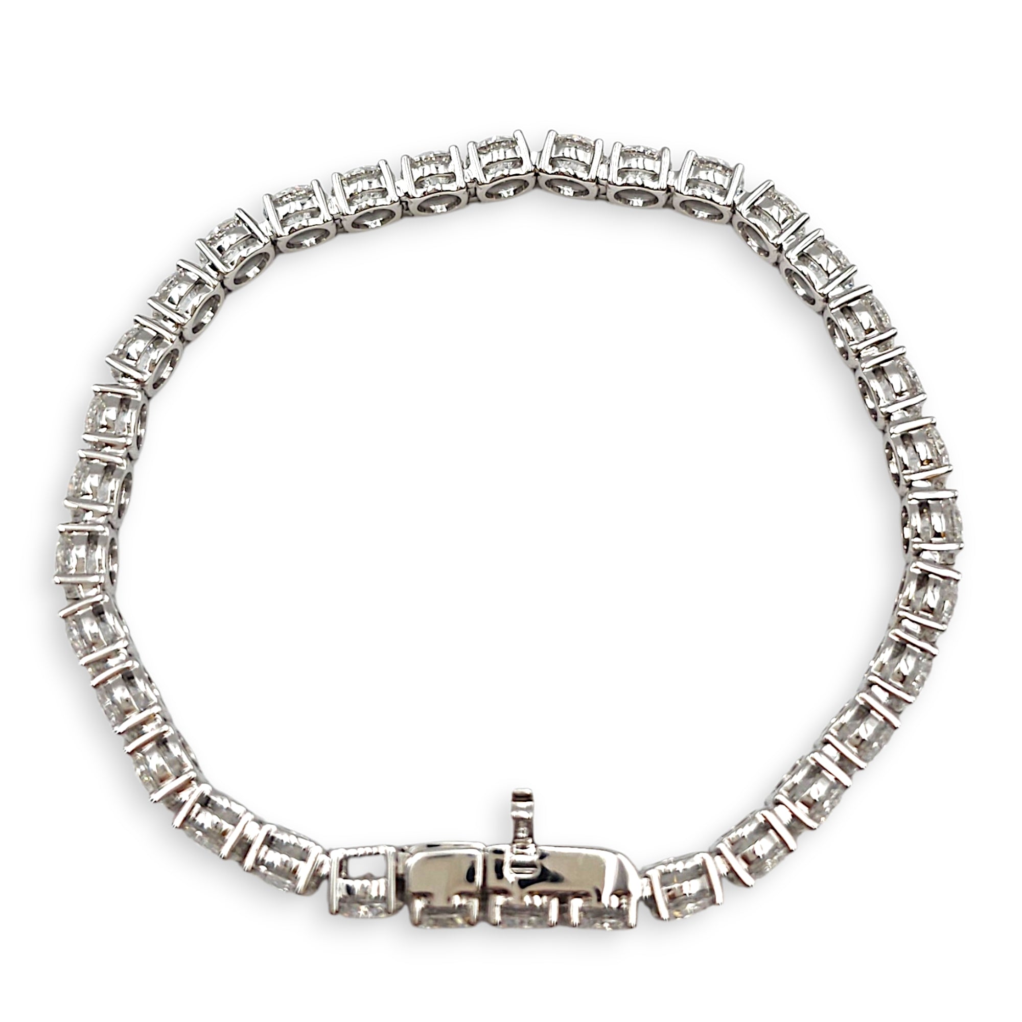Round Brilliant Tennis Bracelet, 10.85 Carat Jewellery in 18k White Gold Setting CL2605-21739 2