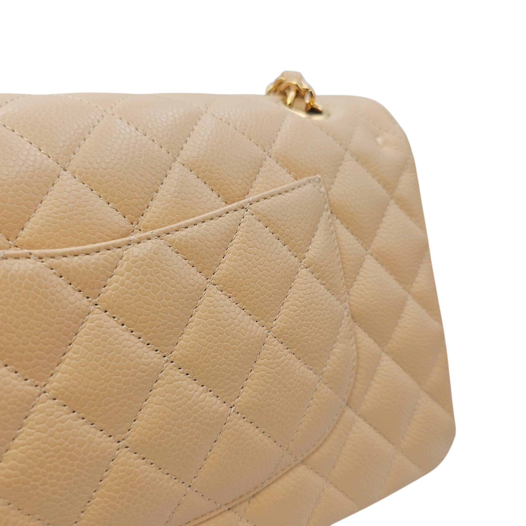 Classic Flap Medium Beige Shoulder Bag in Caviar Leather Gold hardware CL2606-21744 13