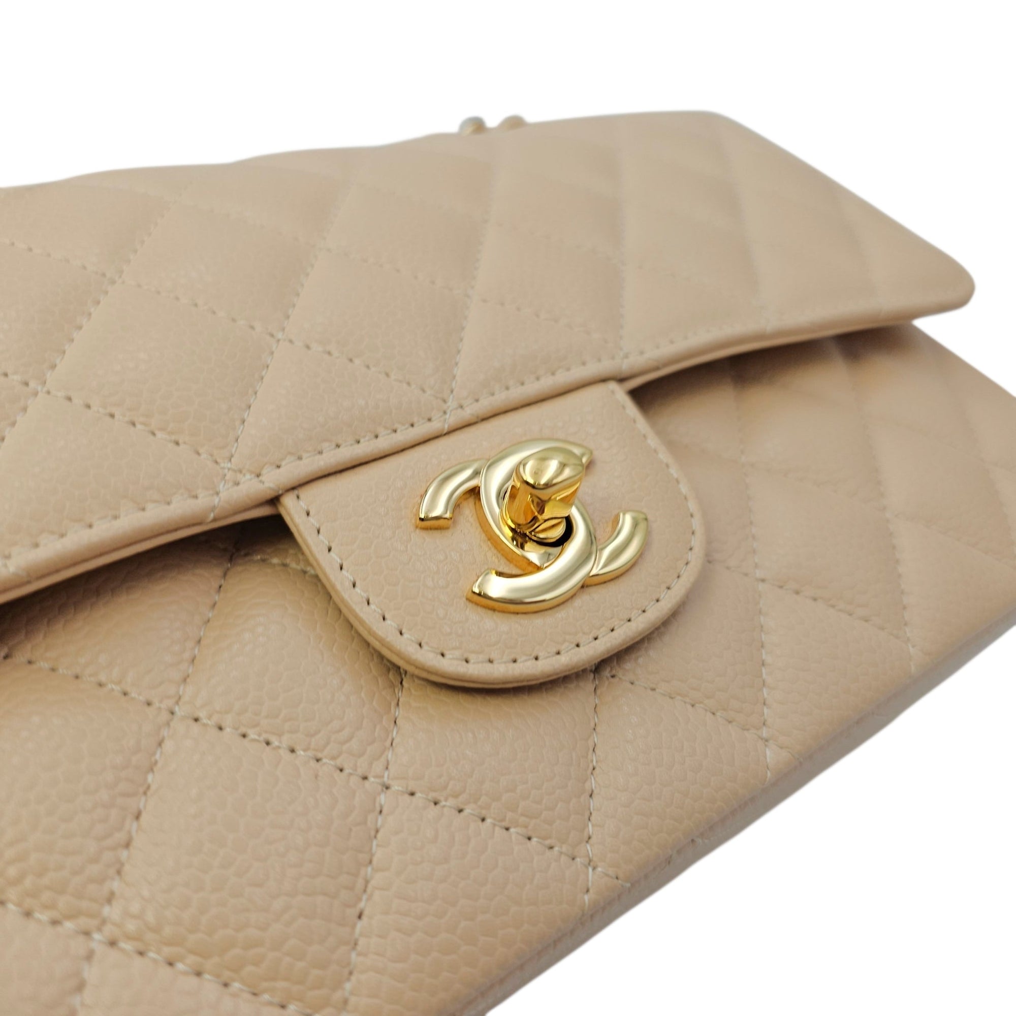 Classic Flap Medium Beige Shoulder Bag in Caviar Leather Gold hardware CL2606-21744 14