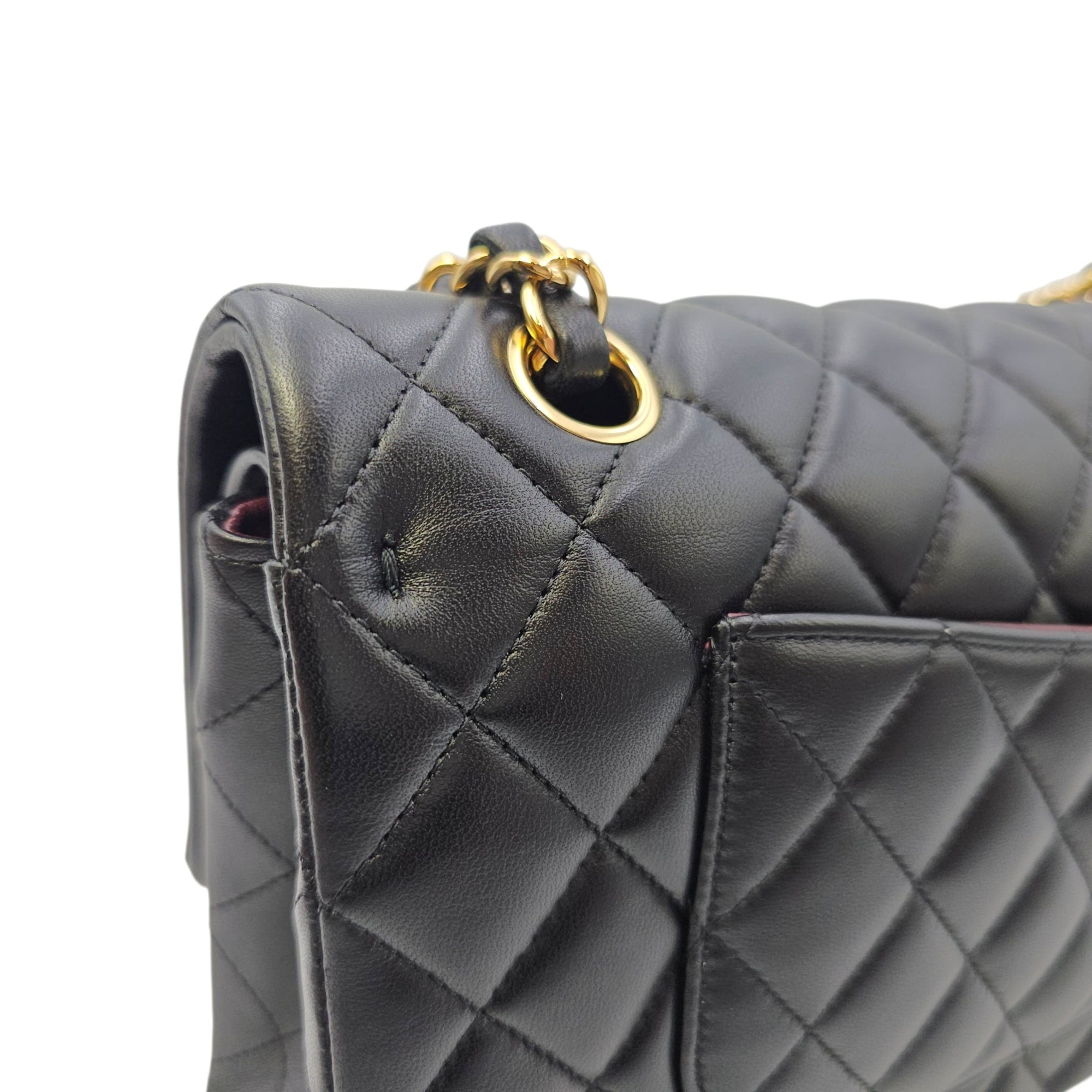 Classic Flap Medium Black Shoulder Bag in Lambskin Gold hardware CL2606-21751 11
