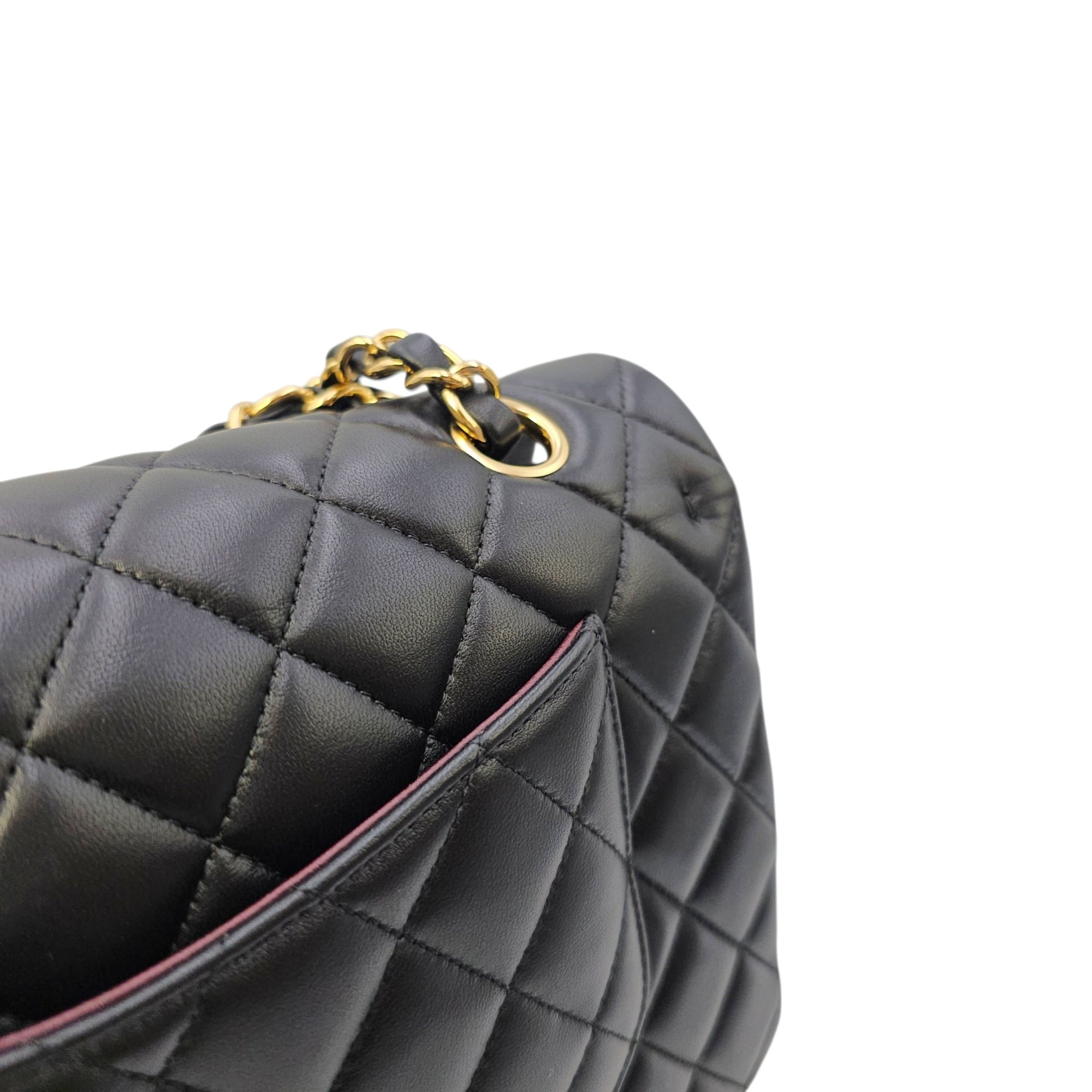 Classic Flap Medium Black Shoulder Bag in Lambskin Gold hardware CL2606-21751 12