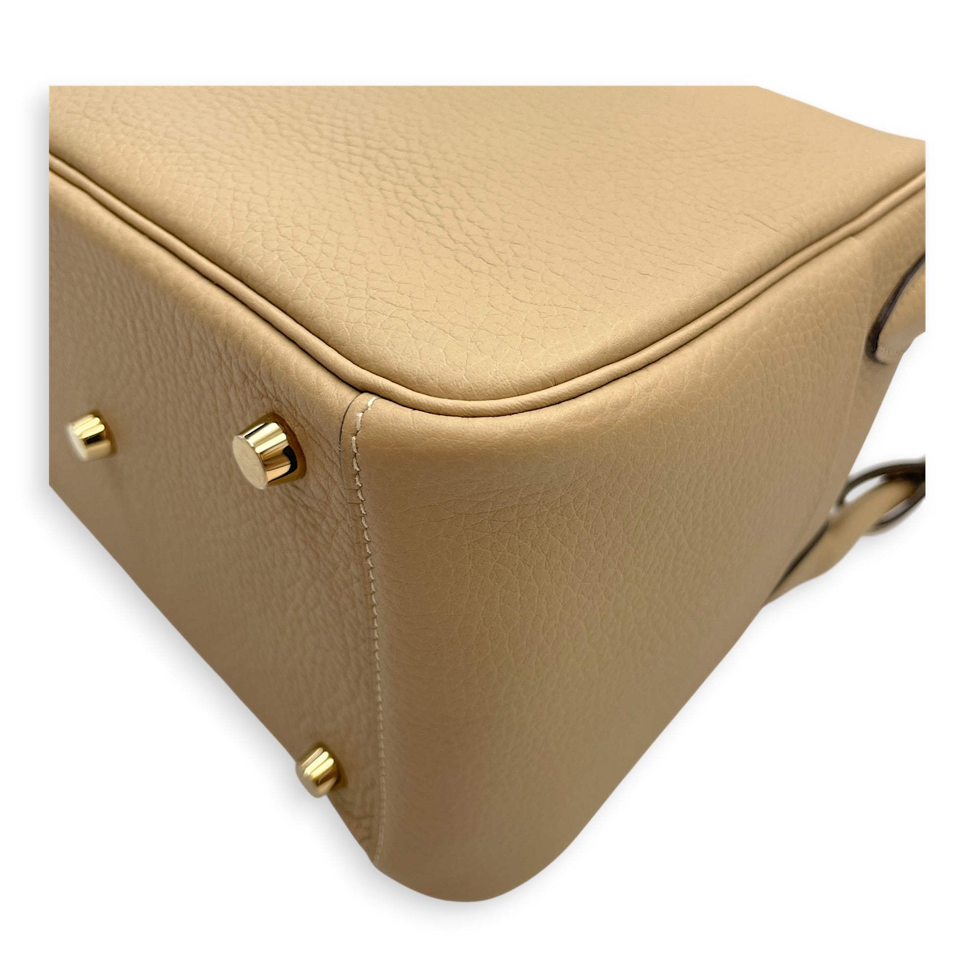 Lindy 26 Trench in Clemence Gold hardware CL2606-21754 10