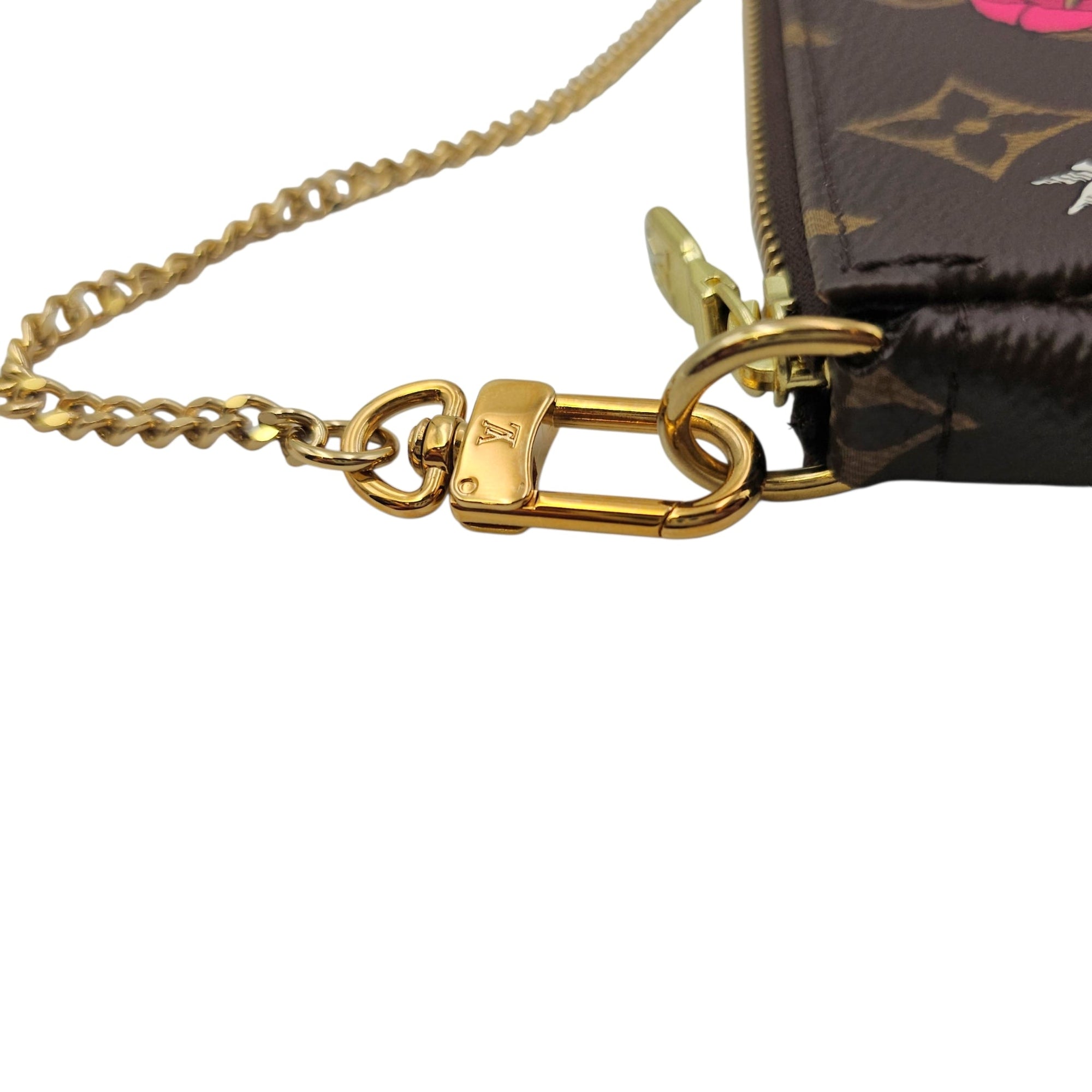 Limited Edition Pochette “Evasion” Christmas Animation Mini Brown Coin Purse in Canvas Gold hardware CL2606-21759 8